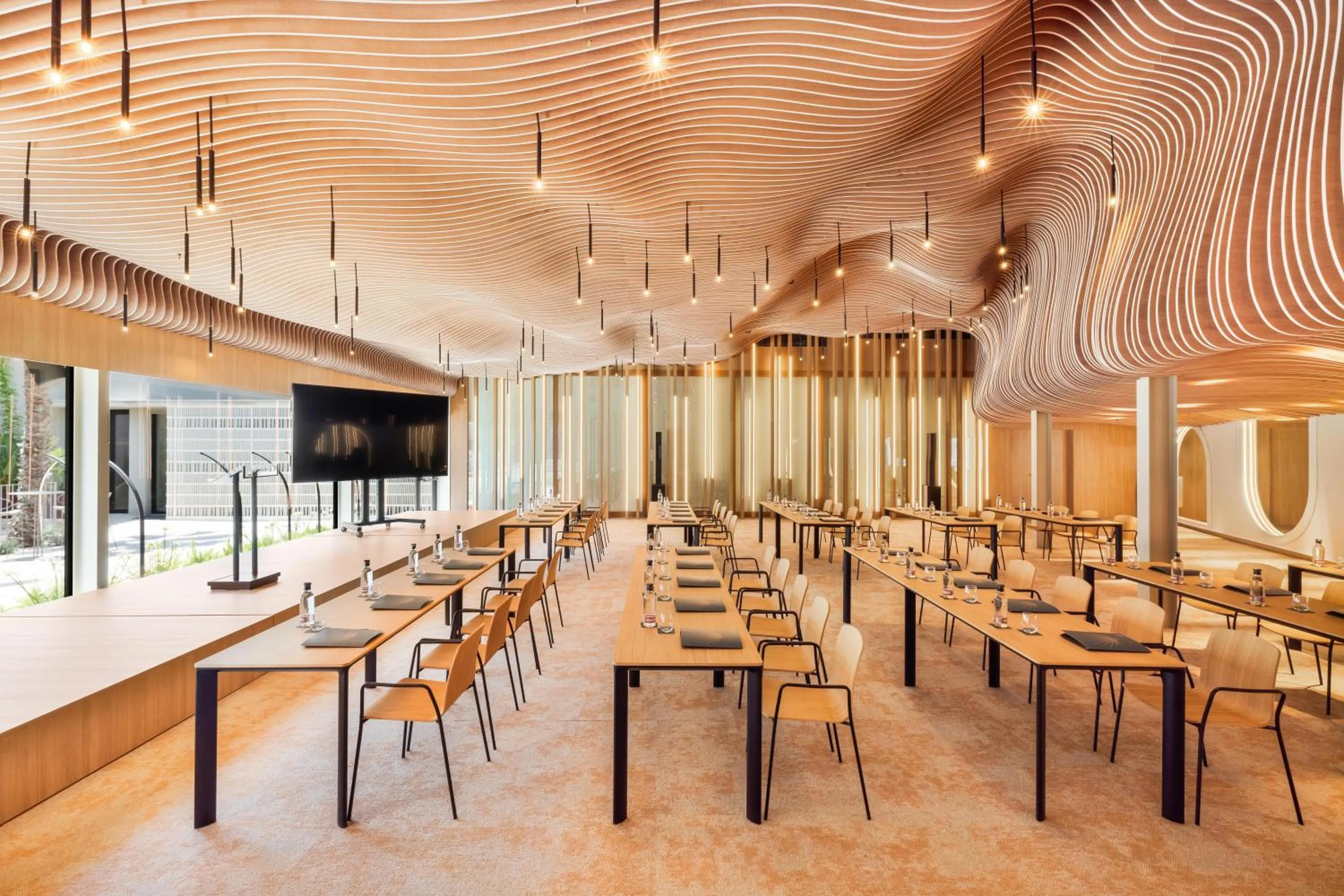 Business facilities in Hotel Aubamar Suites & Spa