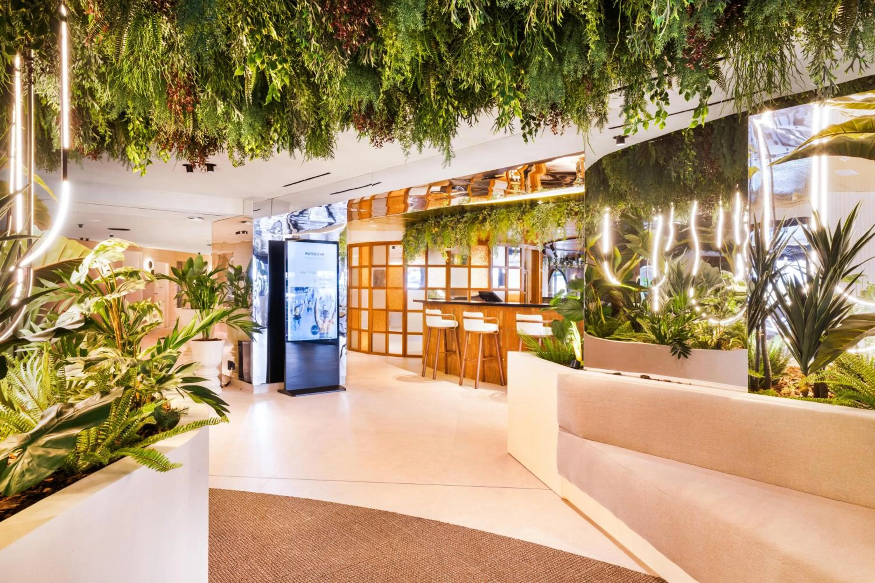 Lounge or bar in Aubamar Palma Resort