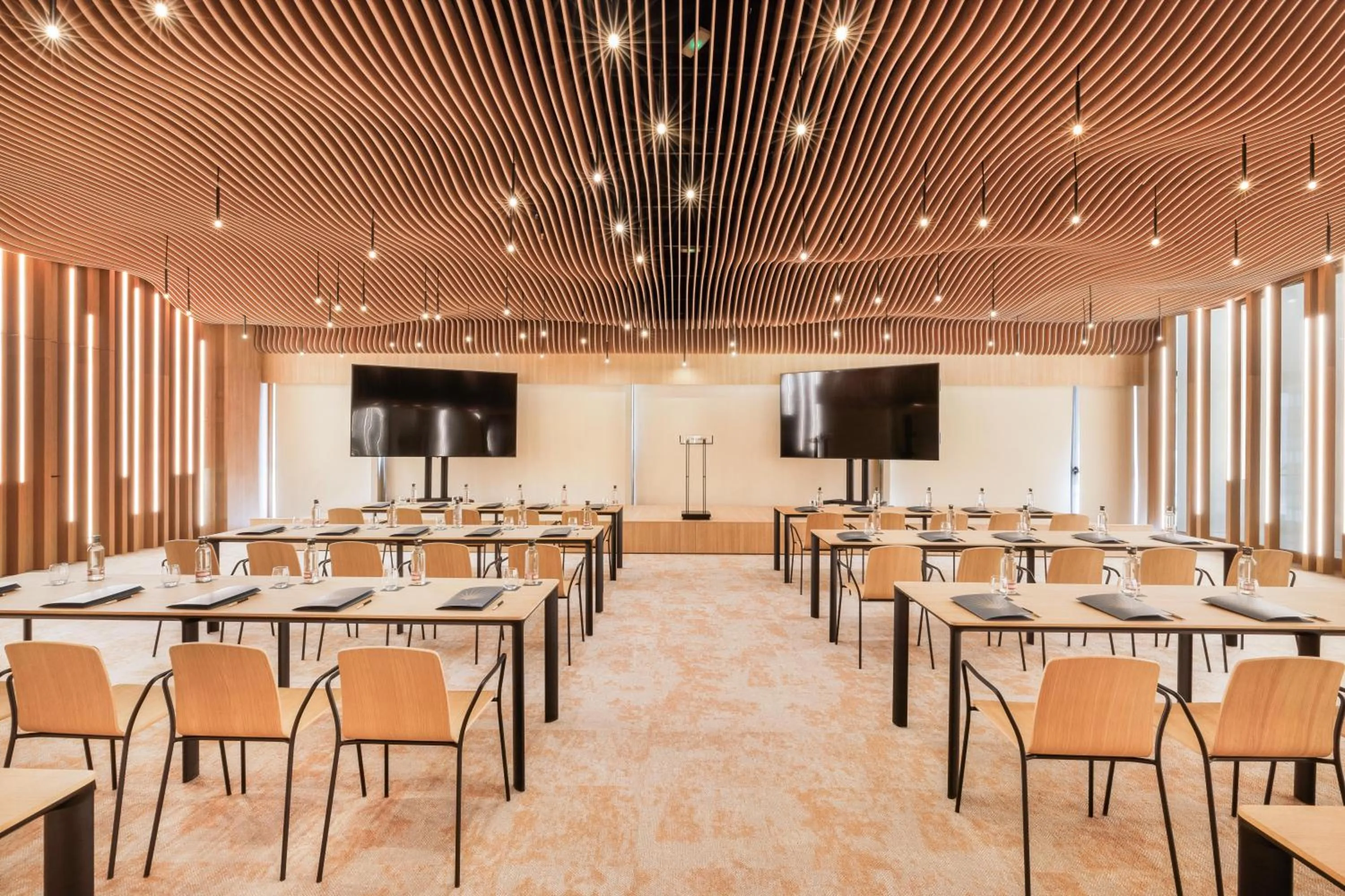 Meeting/conference room in Aubamar Palma Resort