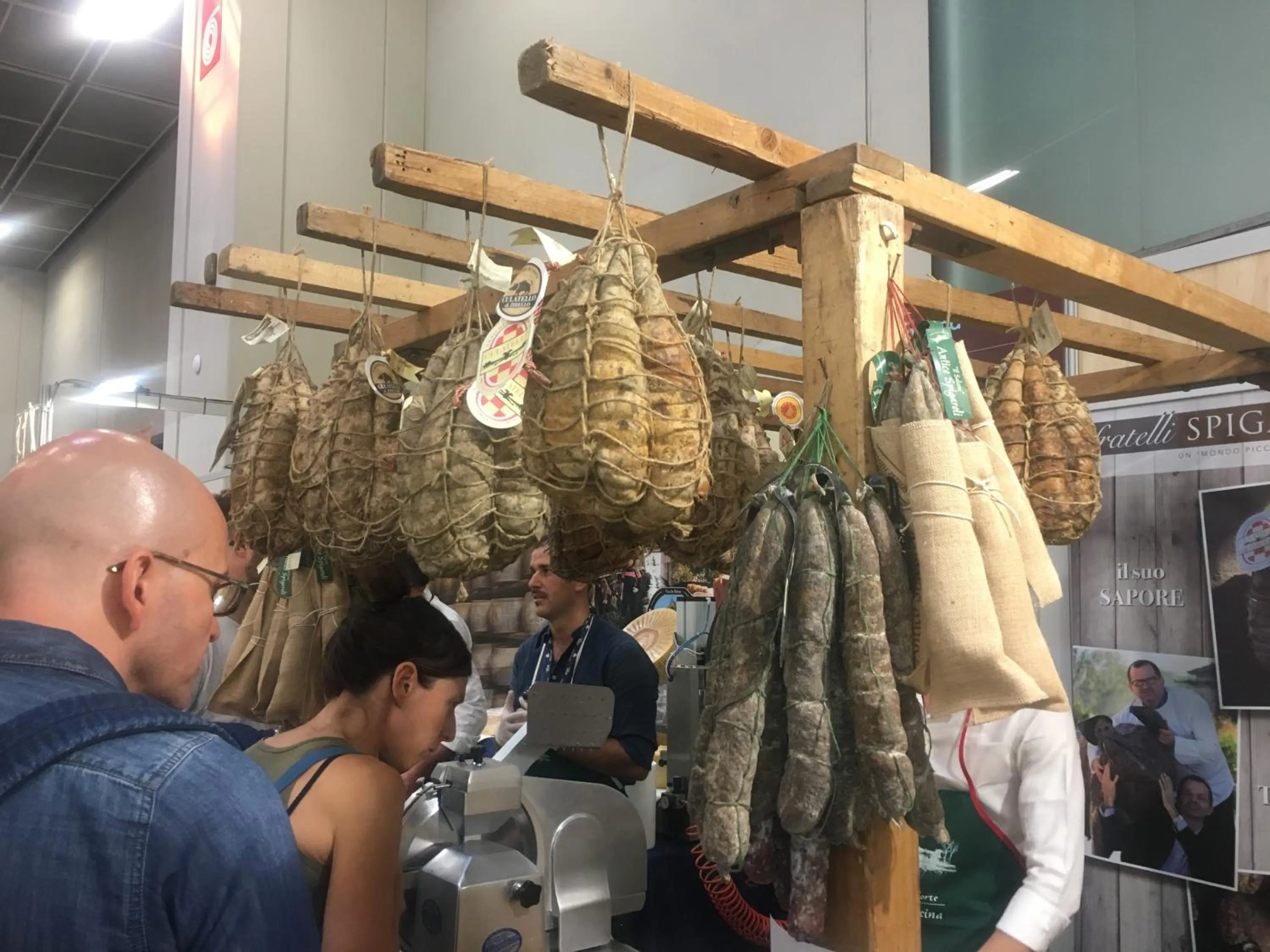 Restaurant/places to eat in Villa Orsini - A Retreat in Pisa - Food and Relax