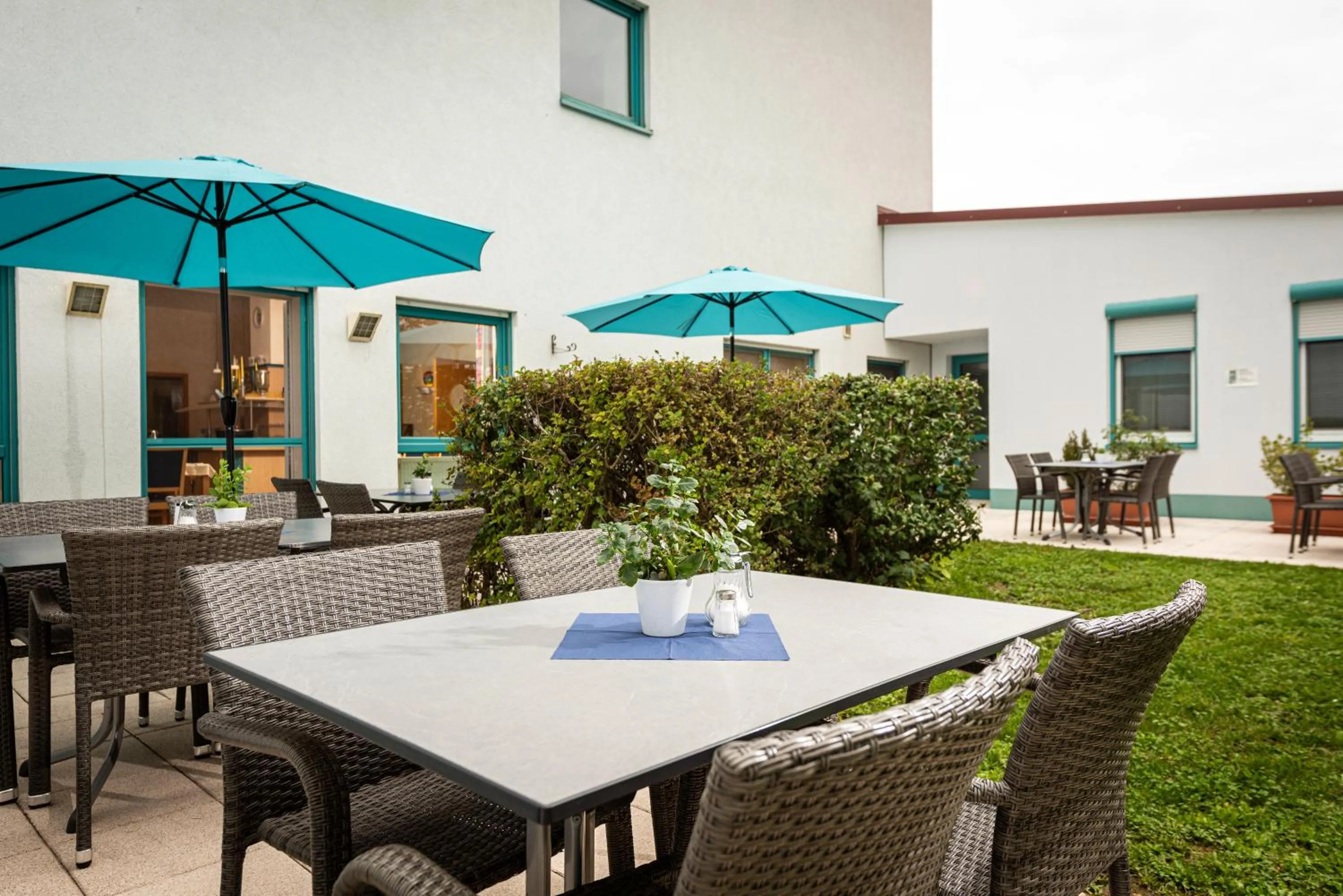 Balcony/Terrace in Hotel Am Wiesenweg l 24h check-in