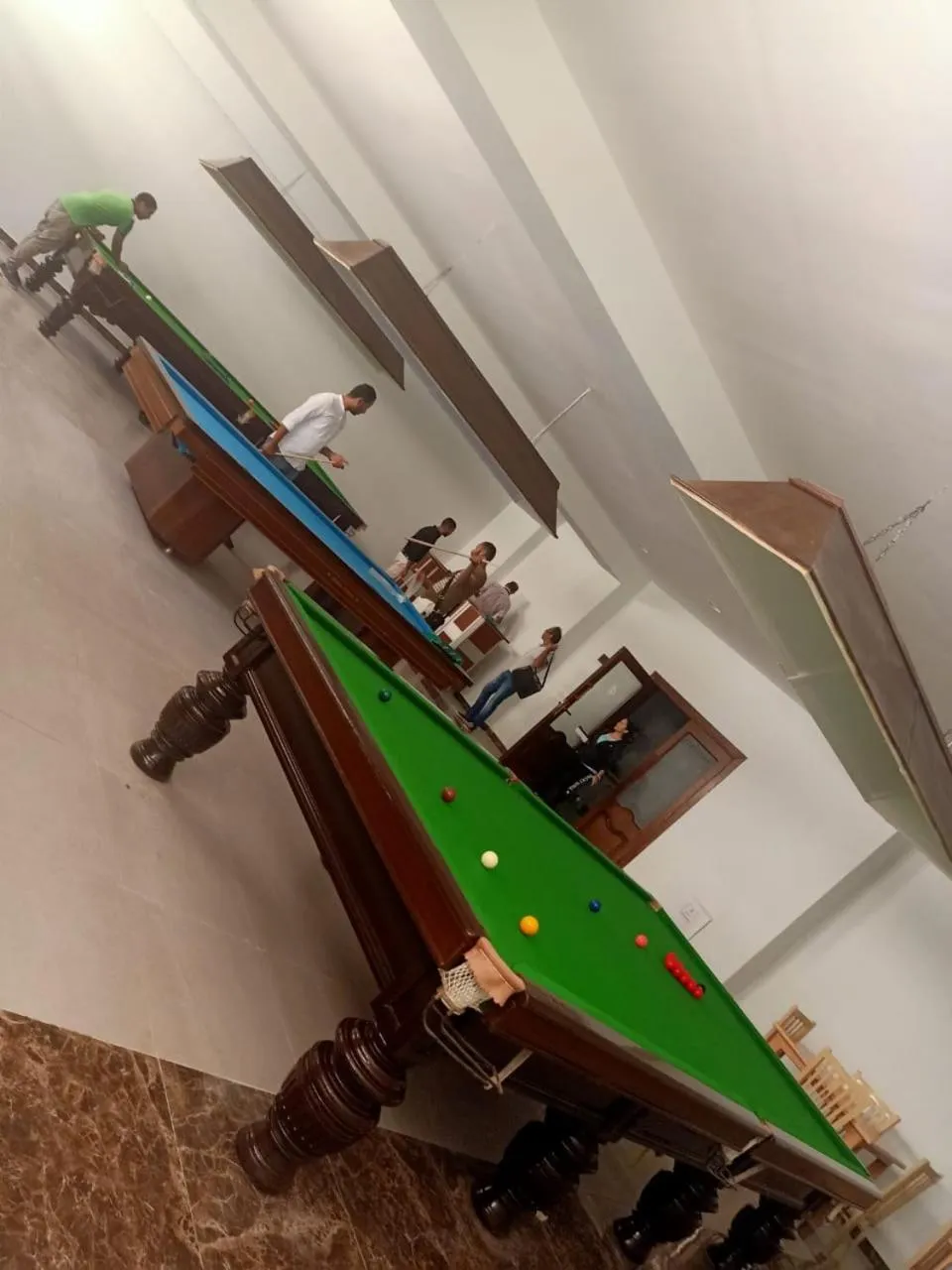 Billiard in Royal Jewel Al Raml Hotel
