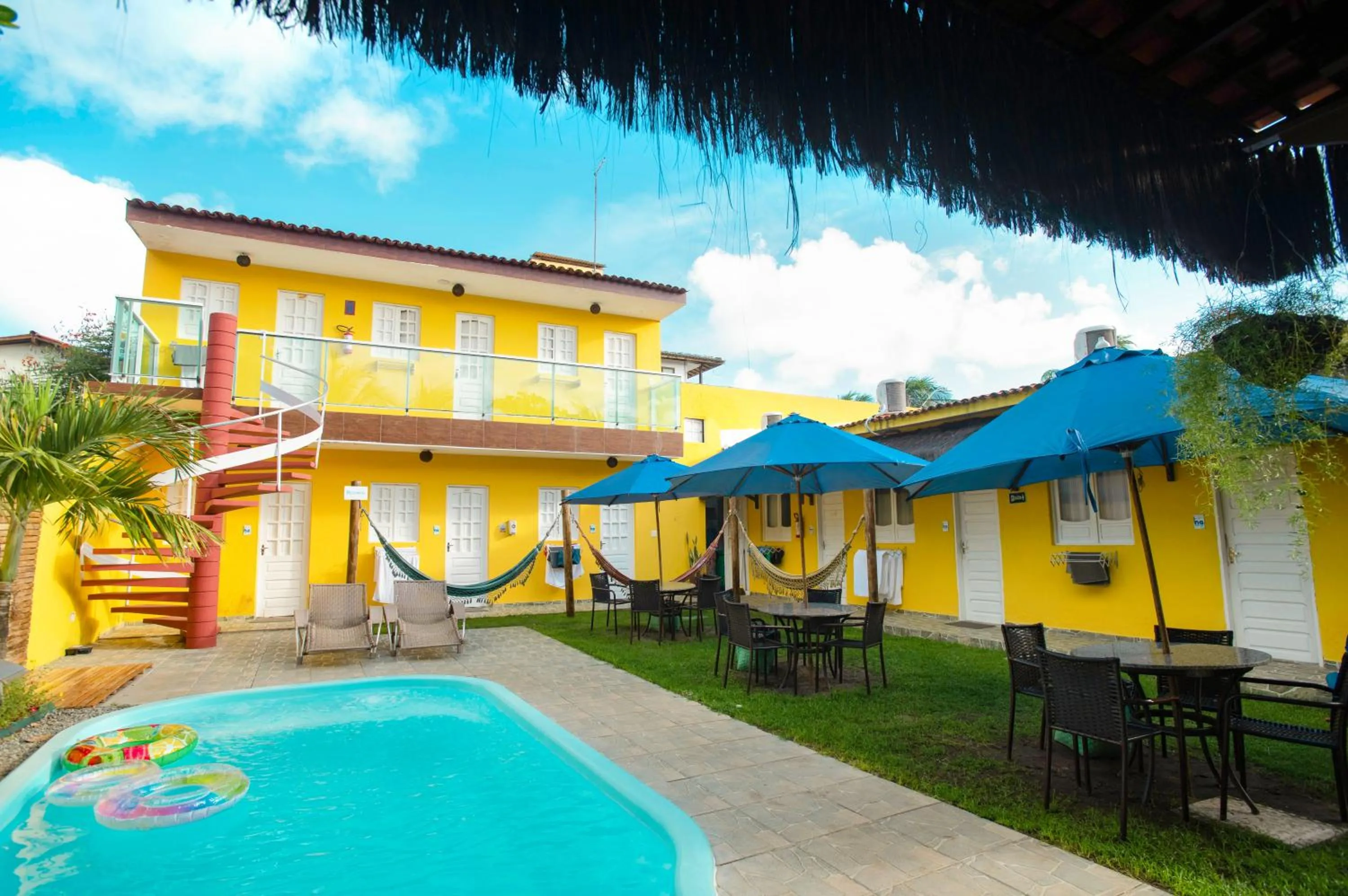 Property building in Pousada Summer Beach by AFT