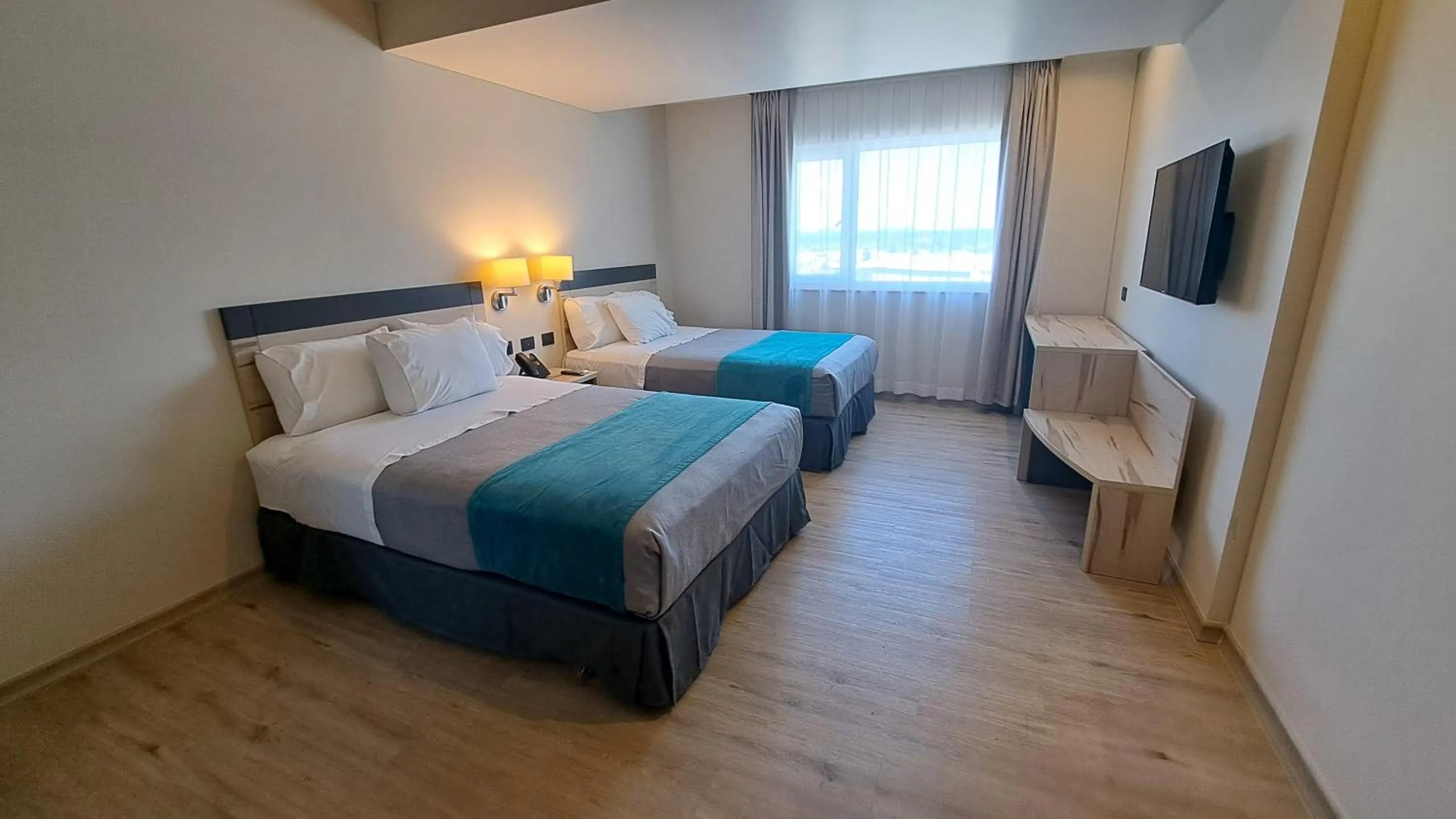 Bedroom, Bed in Hotel Diego de Almagro Temuco Express