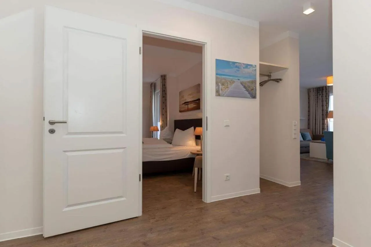 Photo of the whole room in Aparthotel Waterkant Suites - Fewos am Meer mit SPA