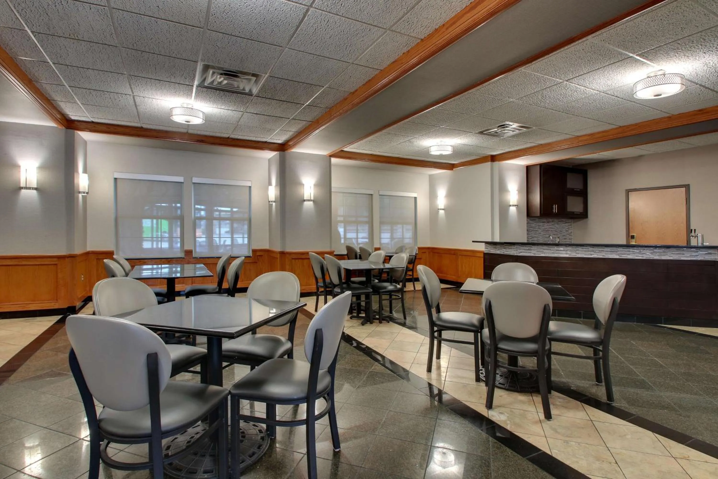 Restaurant/places to eat in Drury Inn & Suites San Antonio Northwest Medical Center