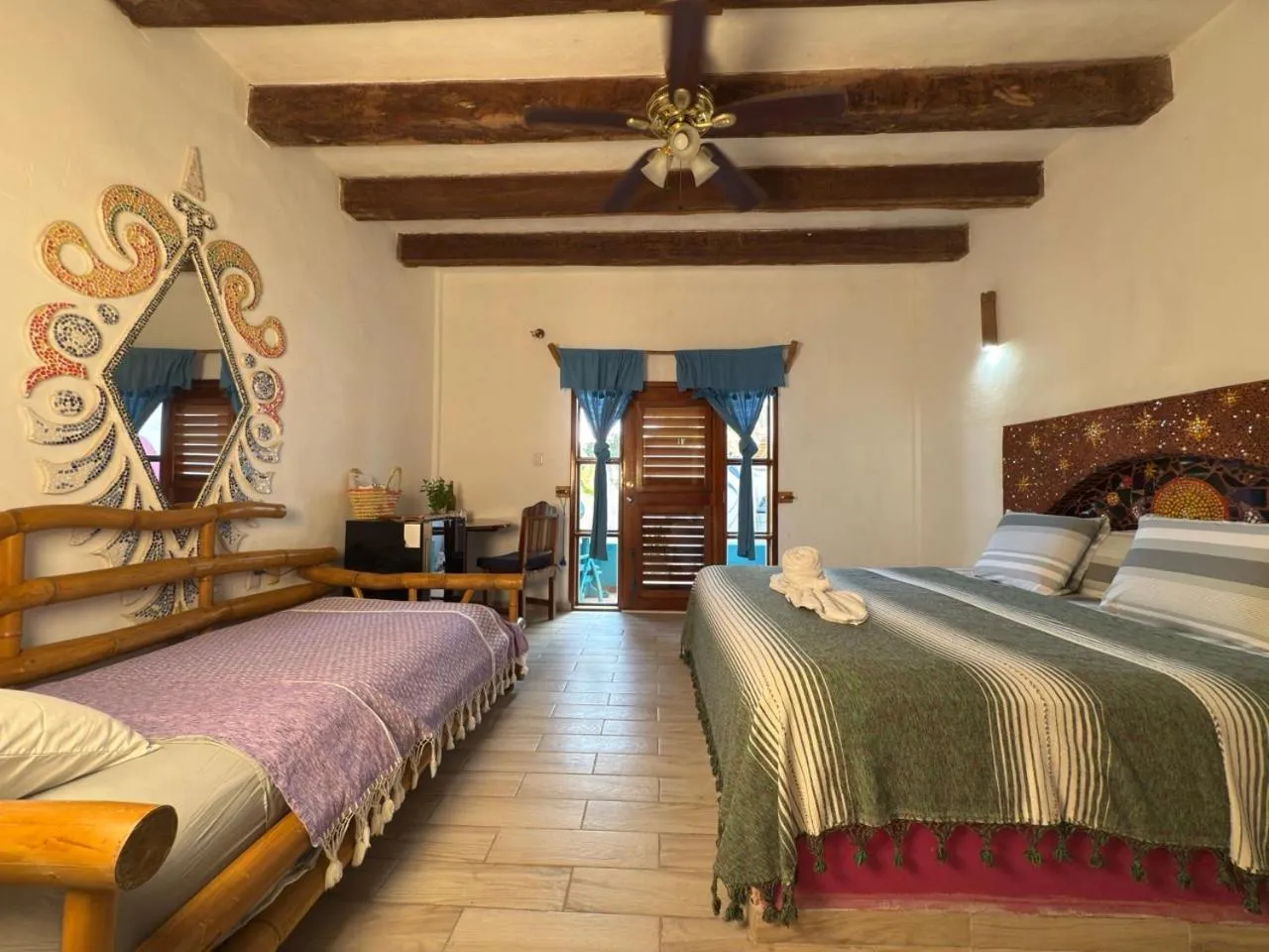 Staff, Bed in Nacional Beach Club & Bungalows