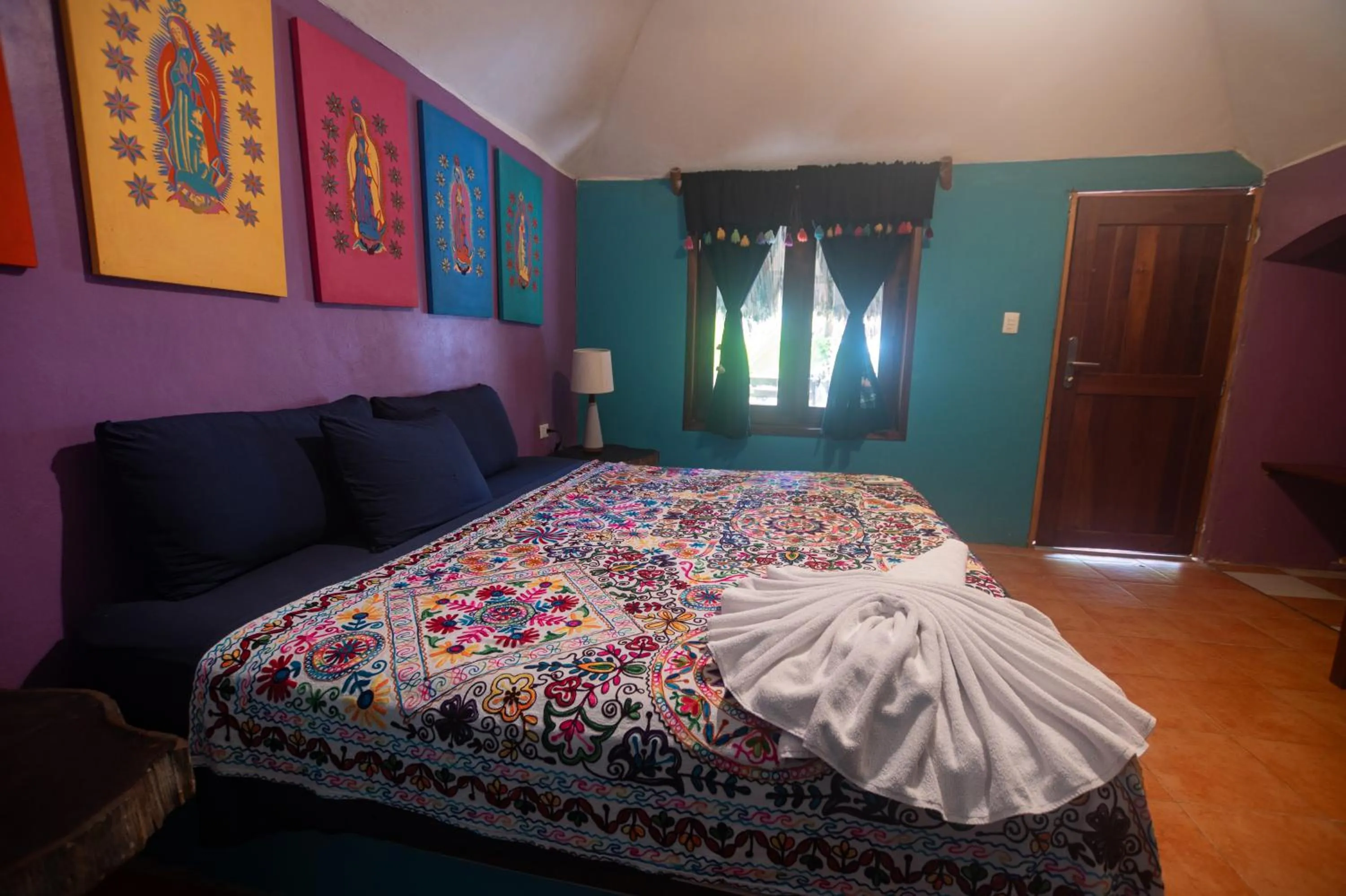 Staff, Bed in Nacional Beach Club & Bungalows