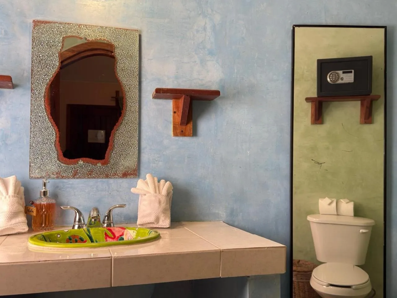 Bathroom in Nacional Beach Club & Bungalows