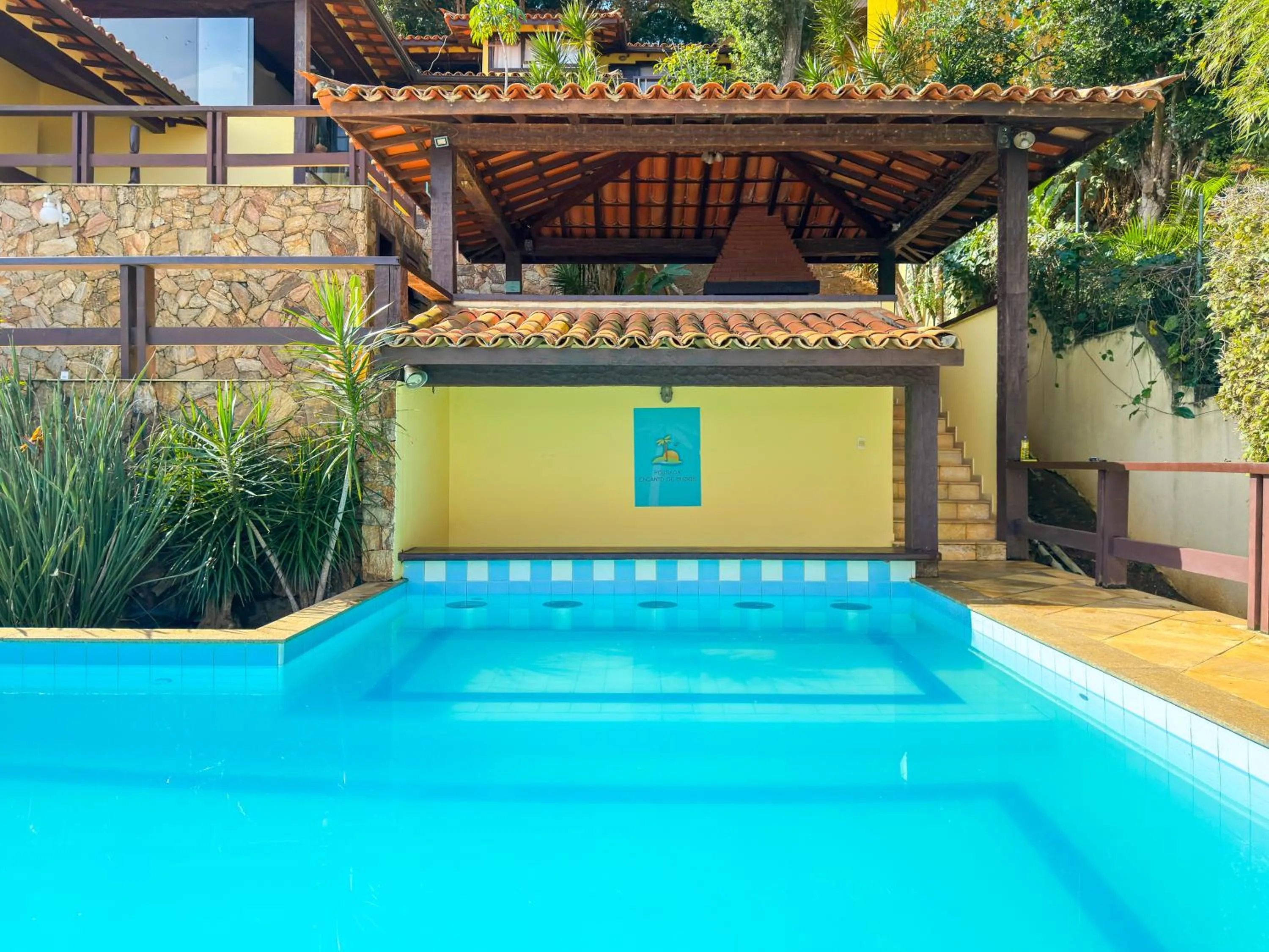 Swimming pool in Pousada Encanto de Búzios