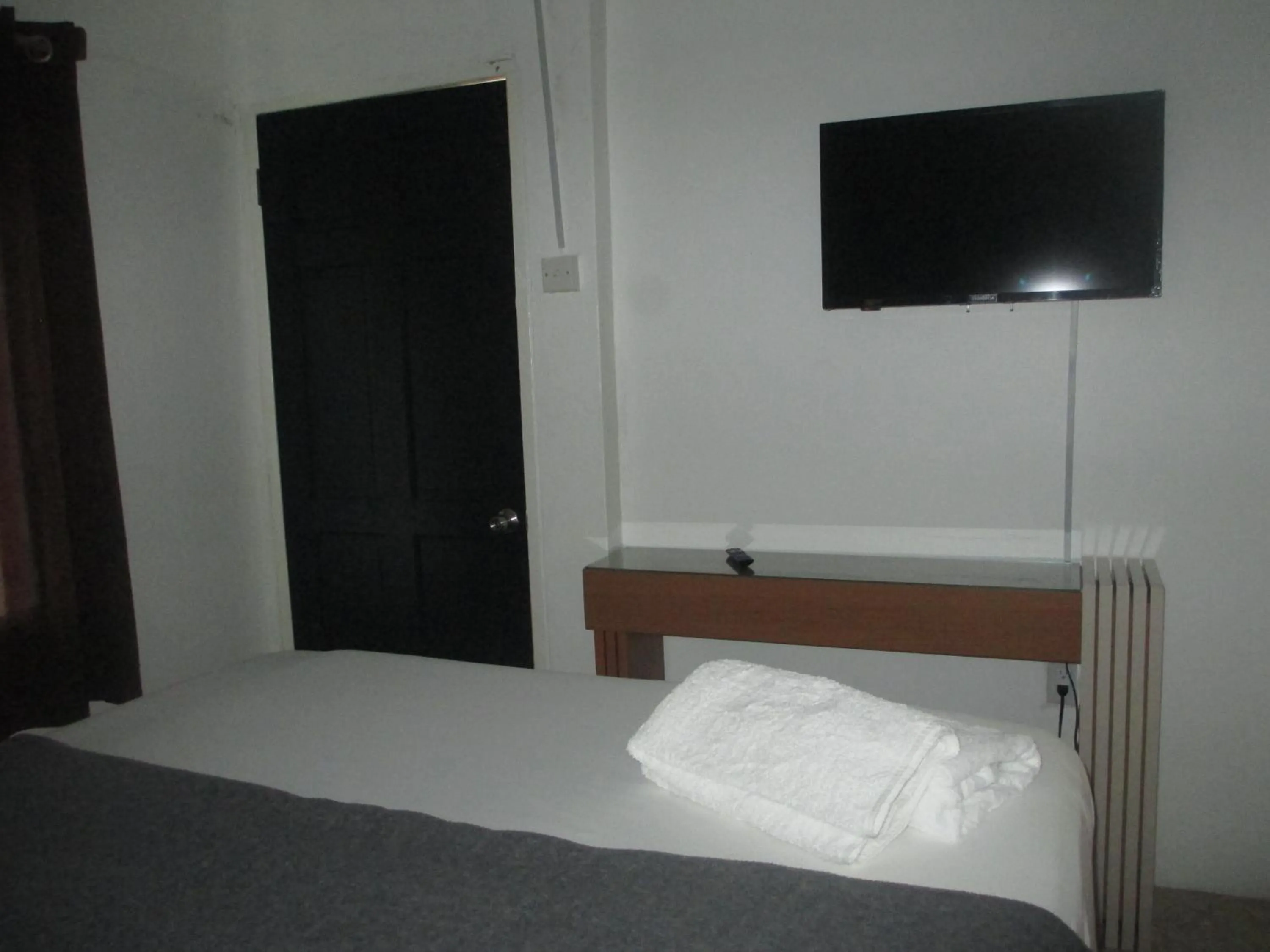 Bedroom, Bed in Kingsworth Bed and Breakfast