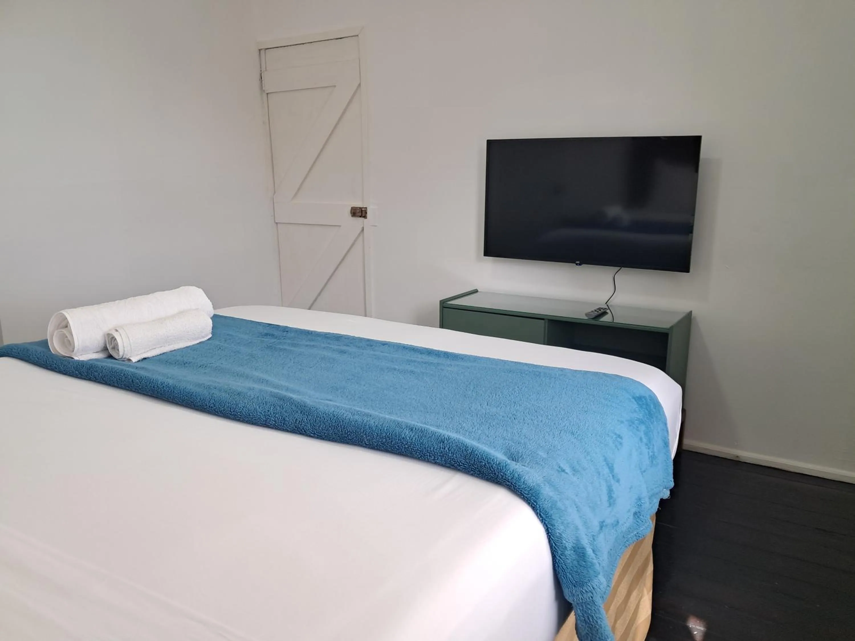 Bedroom, Bed in Kingsworth Bed and Breakfast