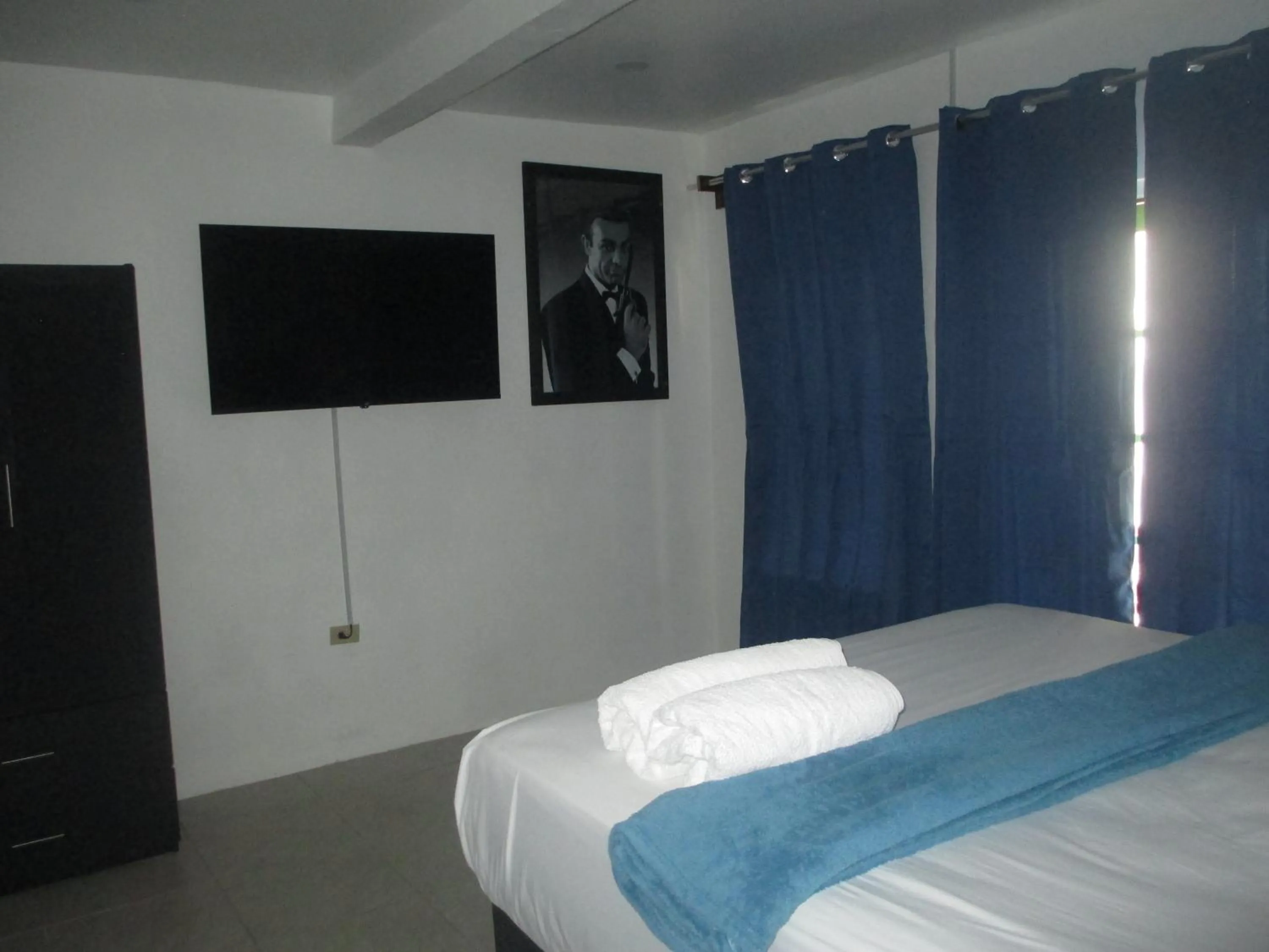 Photo of the whole room, Bed in Kingsworth Bed and Breakfast