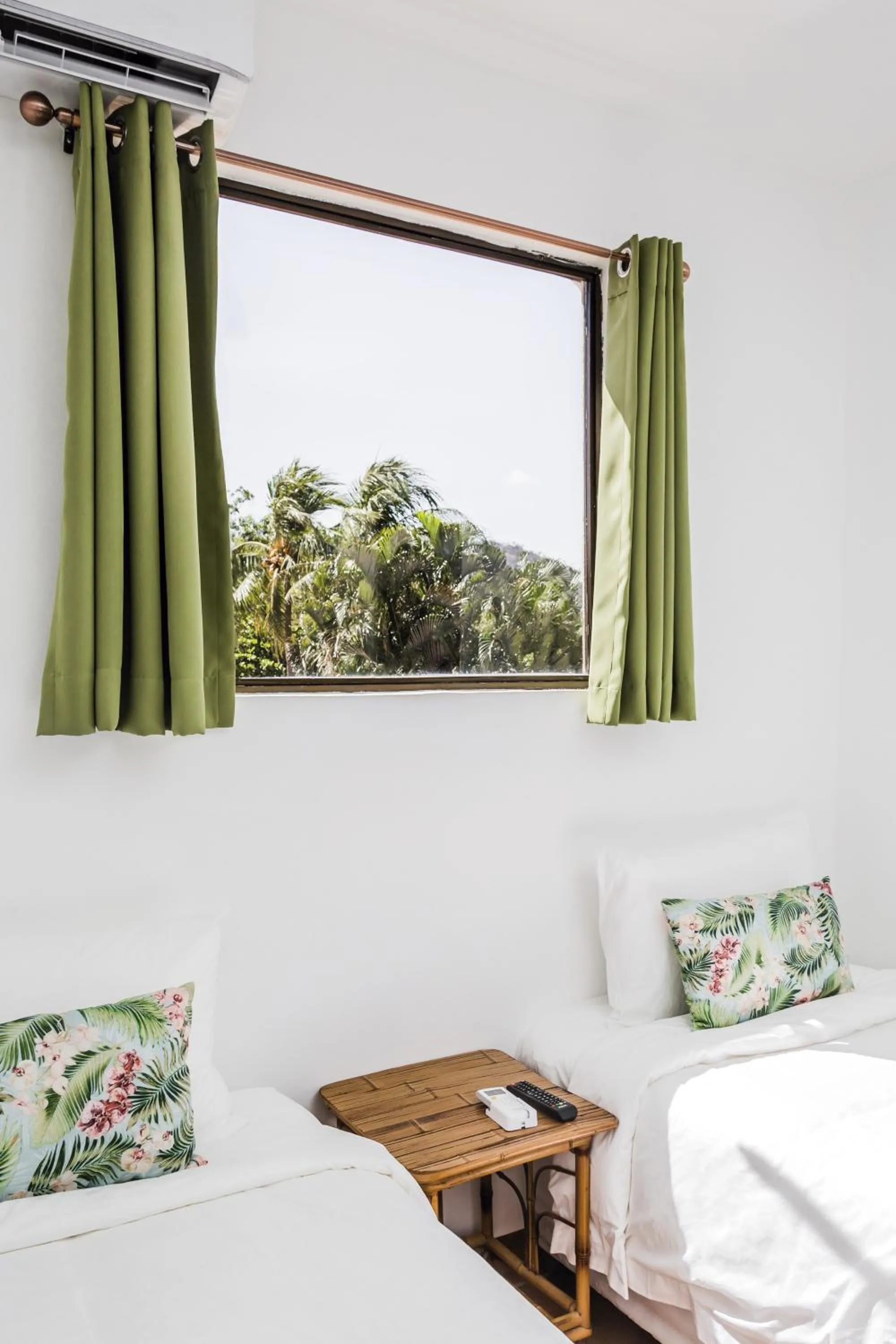 Bedroom, Bed in The Palms At Coco Beach
