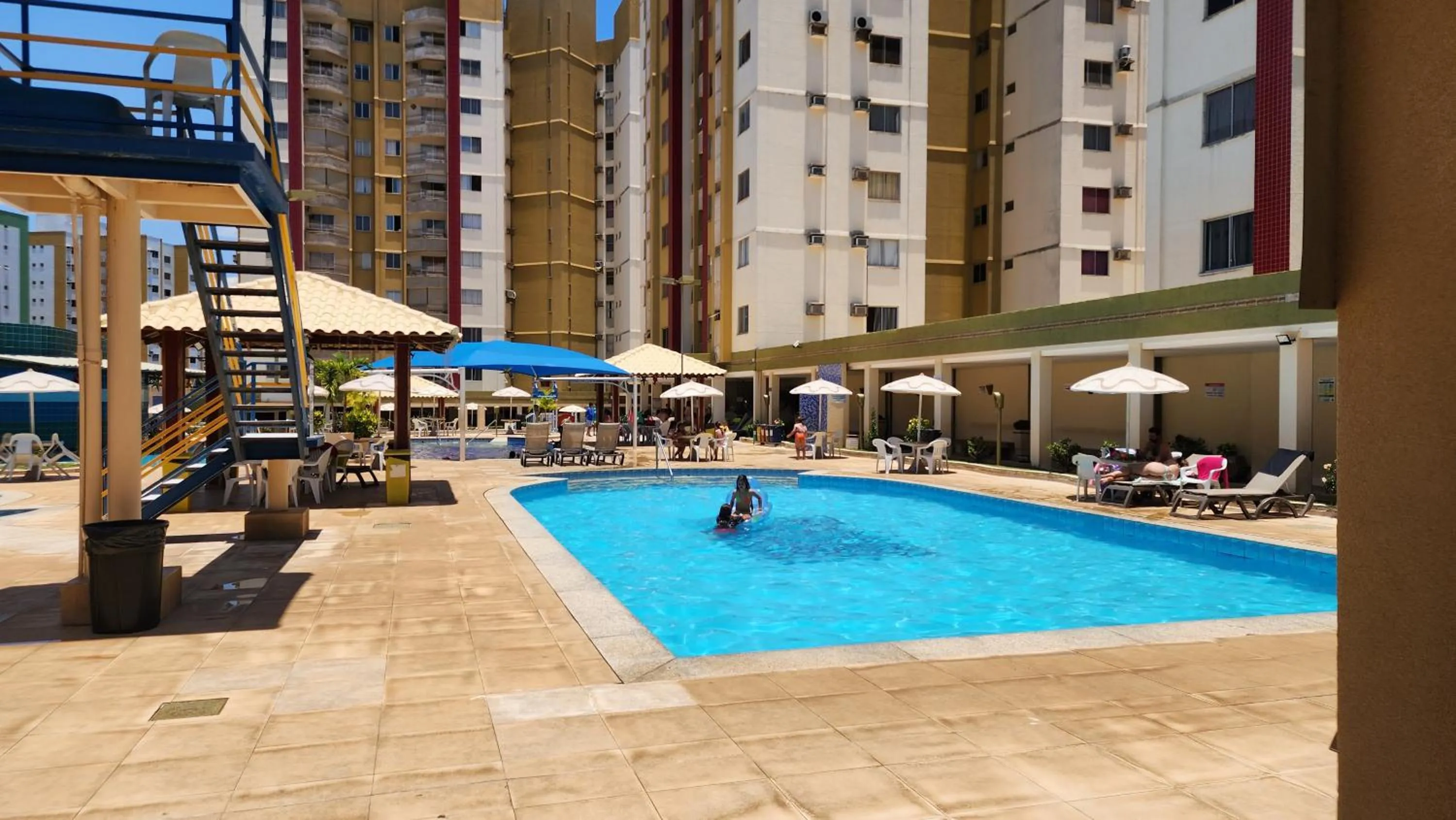 Swimming pool in Prive das Thermas - 301B