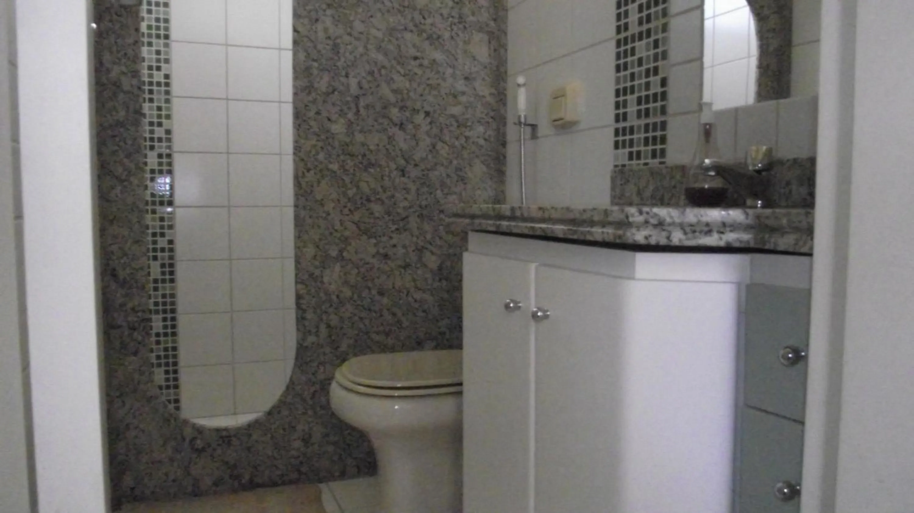 Bathroom in Prive das Thermas - 301B