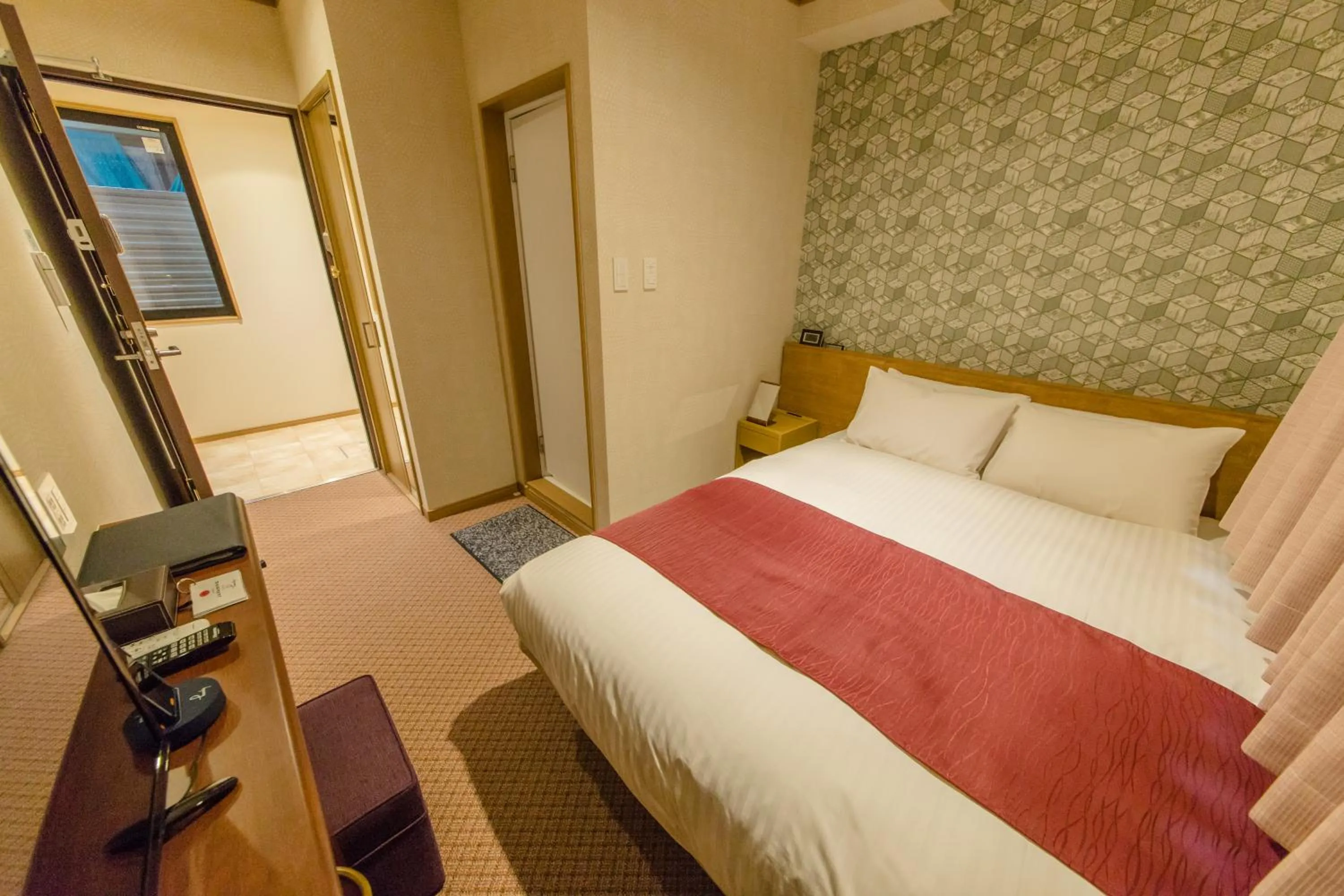 Bed, Room Photo in Cutter INN KYOTO