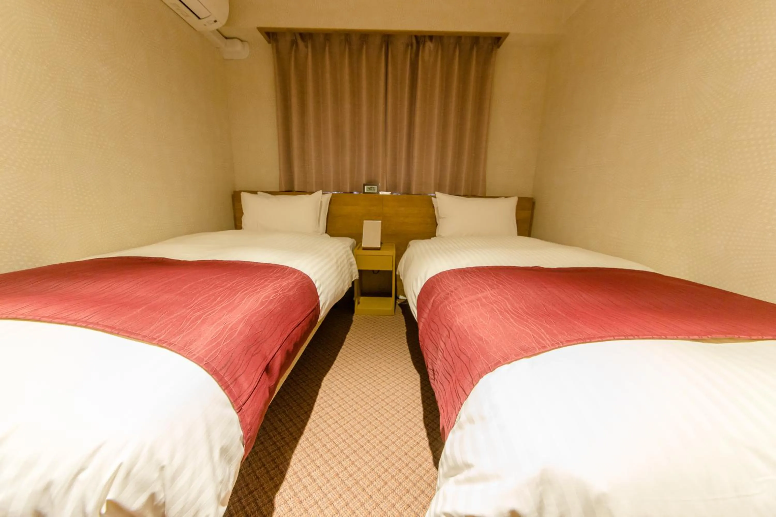 Bed in Cutter INN KYOTO