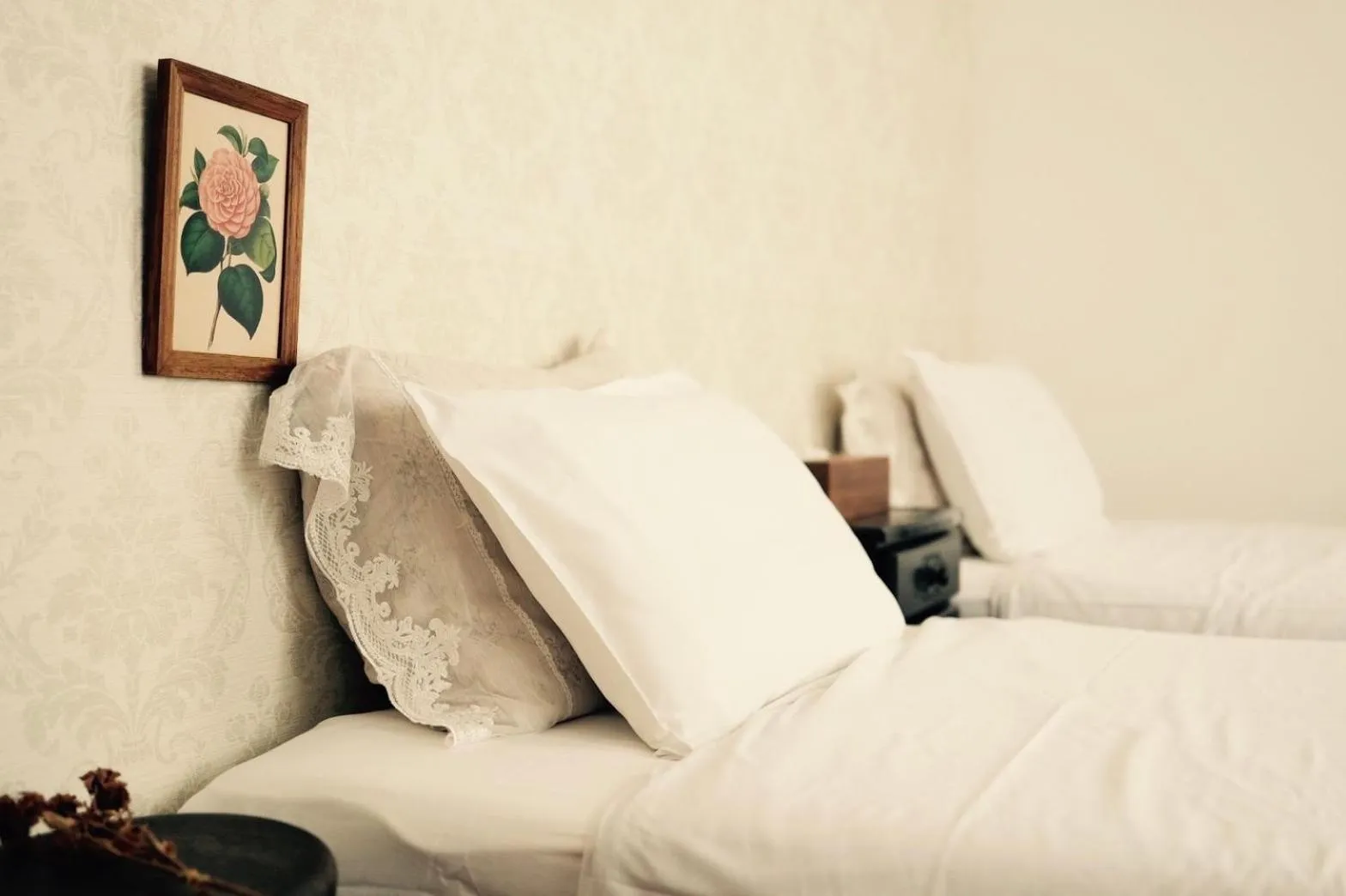 Bed in L'AtelieR Guest House Yonago