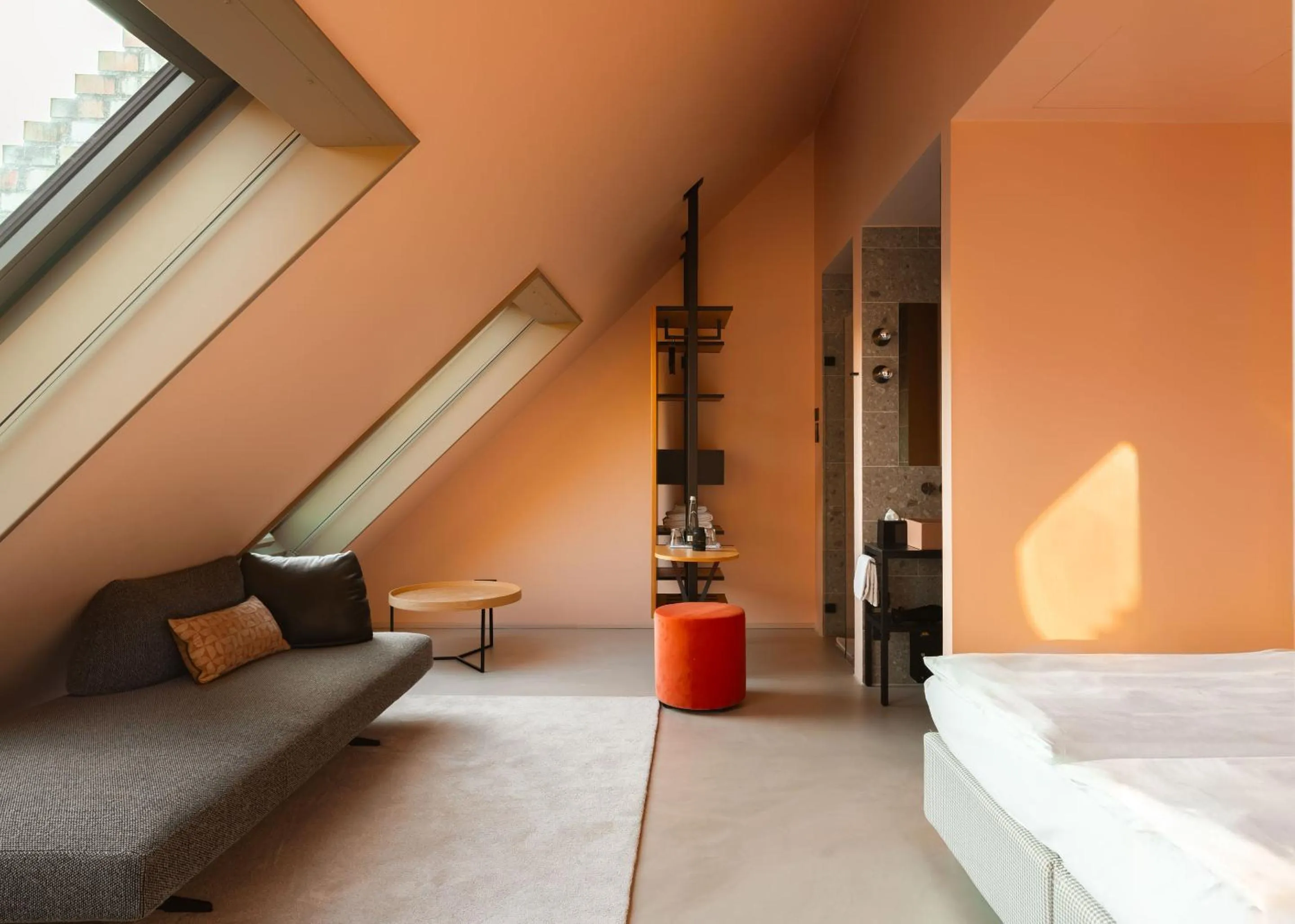 Bed in Hotel Miano by Limehome