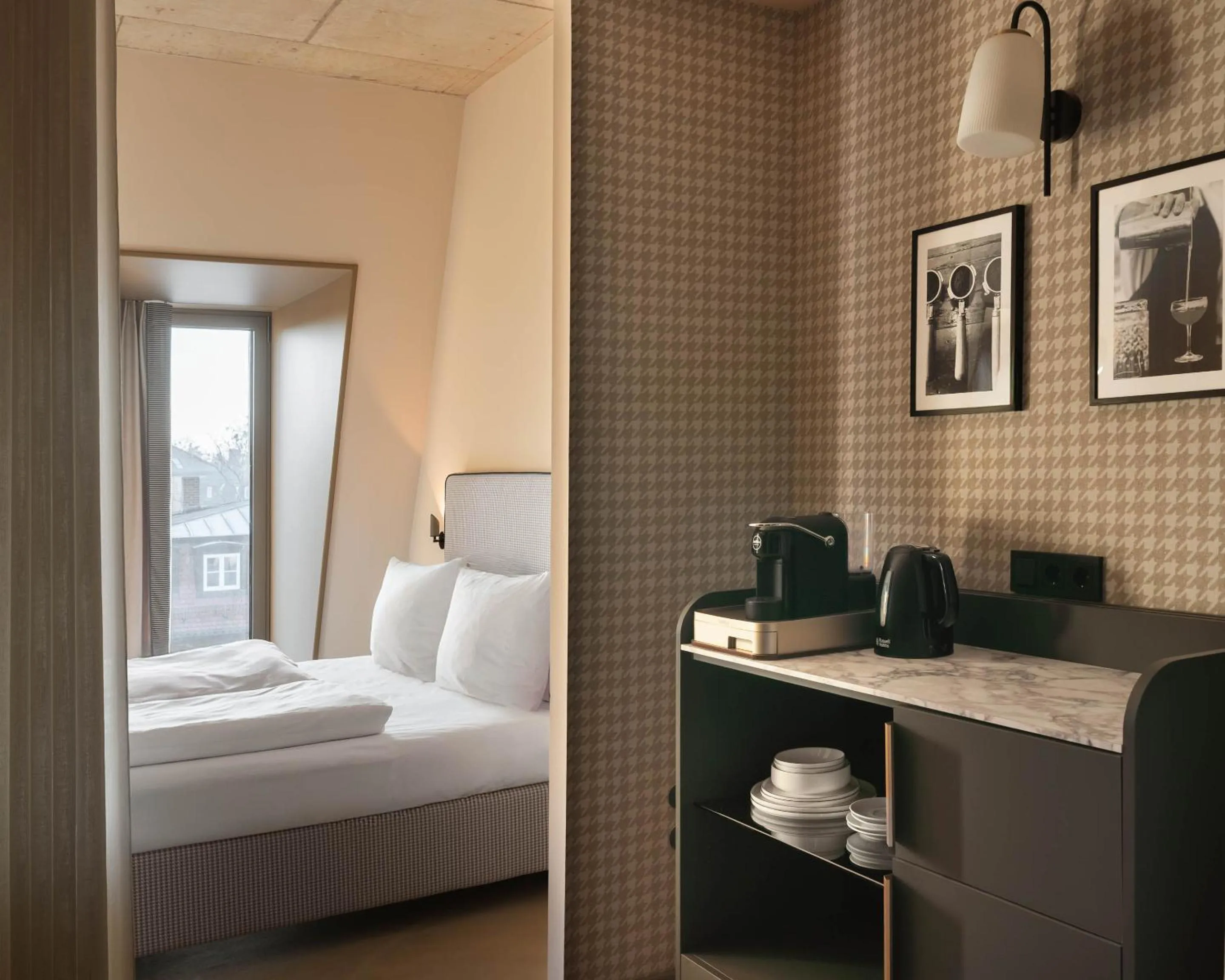 Bed in Hotel Miano by Limehome