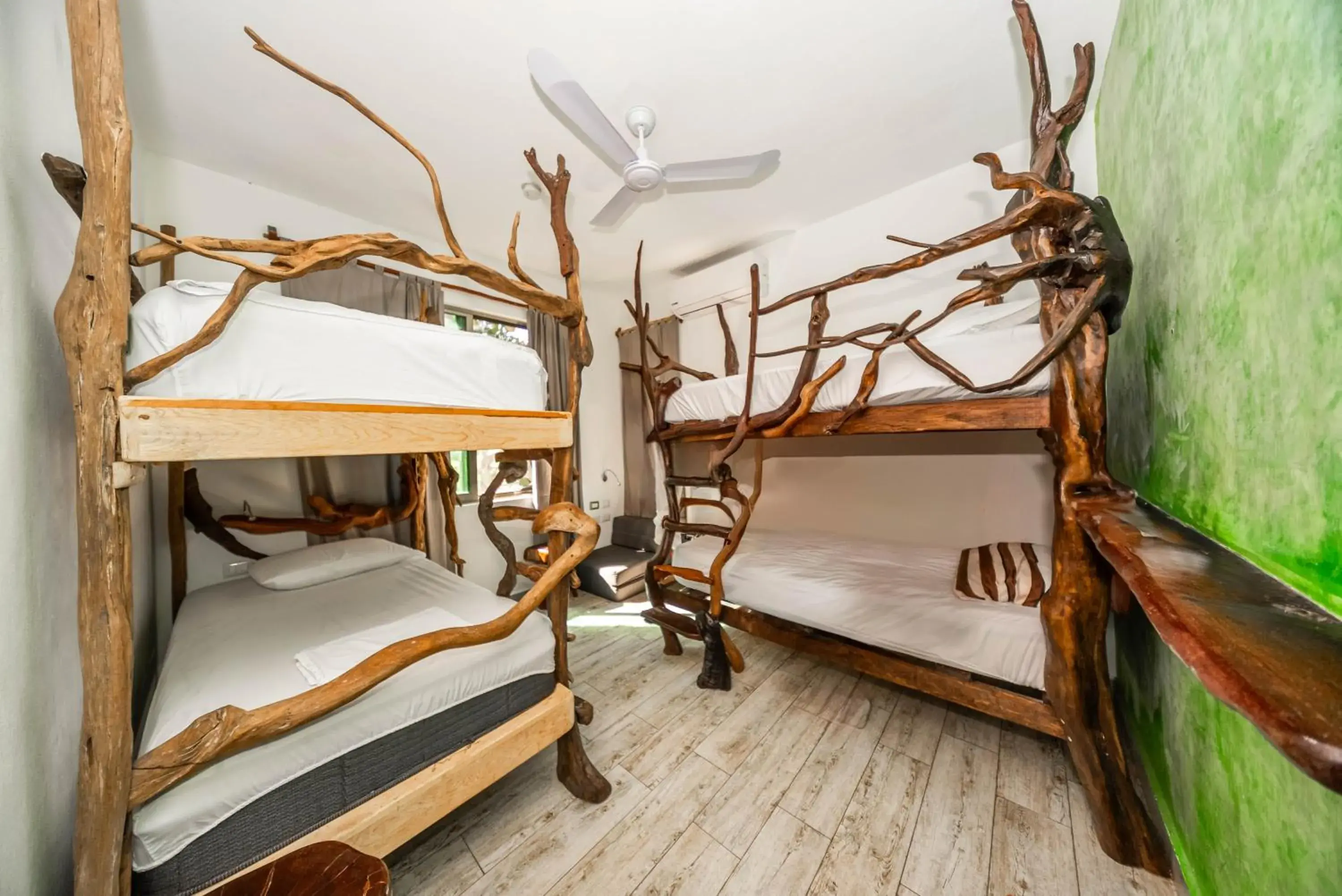 Bed in 4-Bed Female Dormitory Room in The Green Village Boutique Hotel Bed in 4-Bed Female Dormitory Room in The Green Village Boutique Hotel