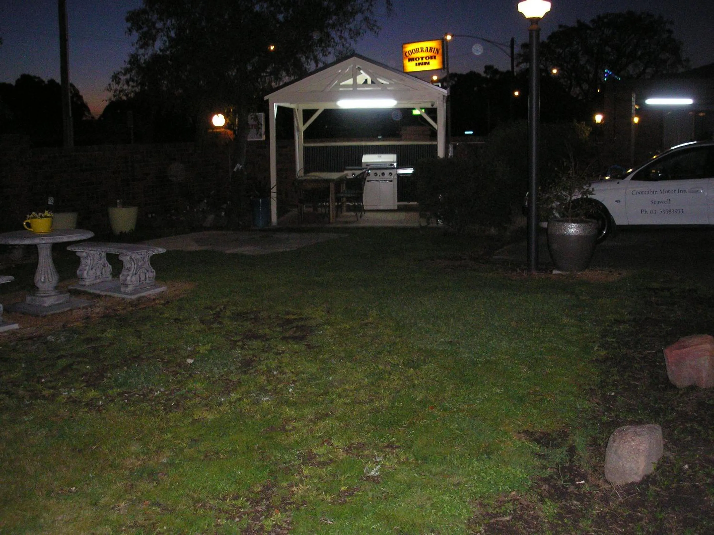 BBQ facilities in Coorrabin Motor Inn