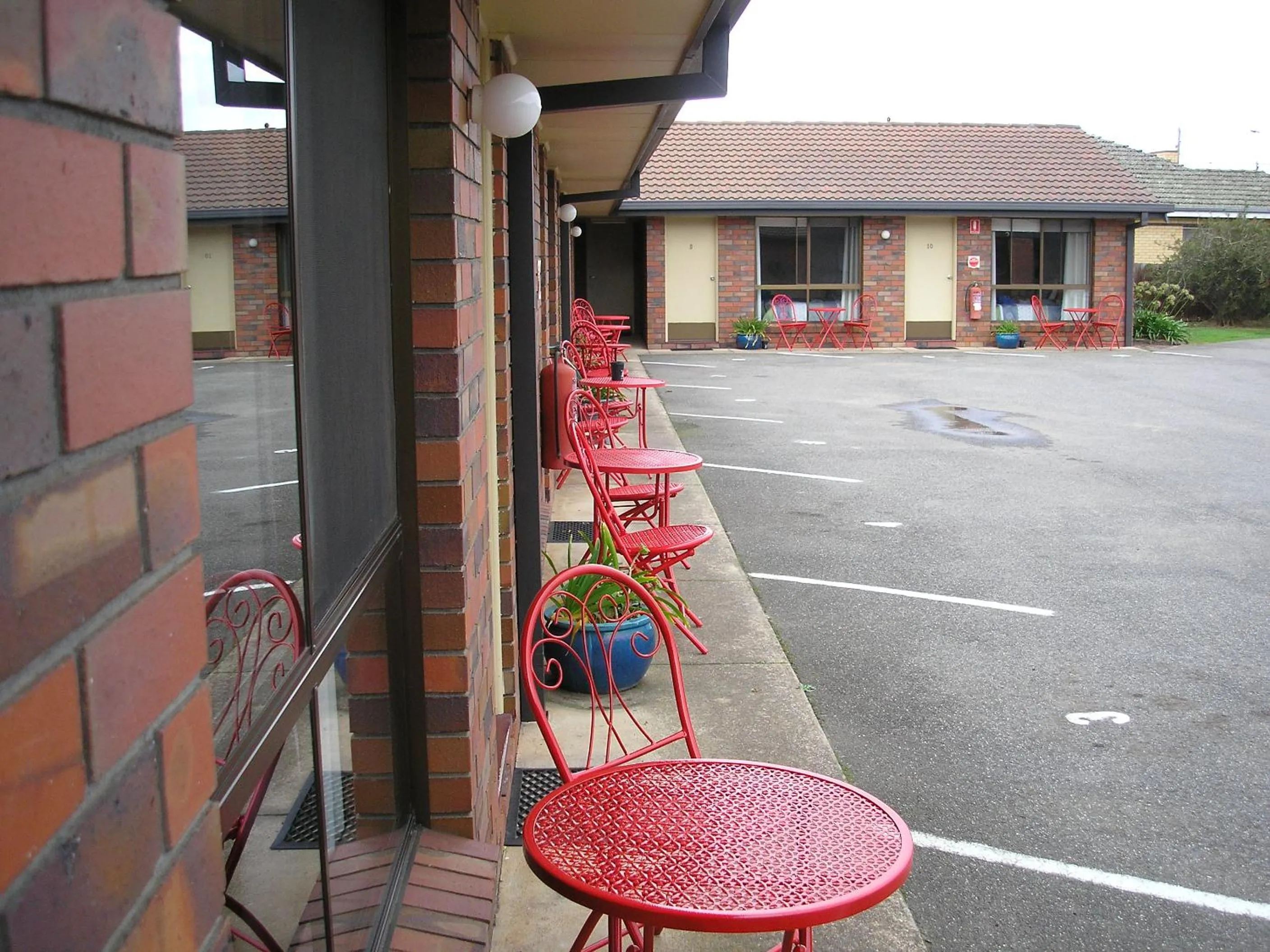 Property building in Coorrabin Motor Inn