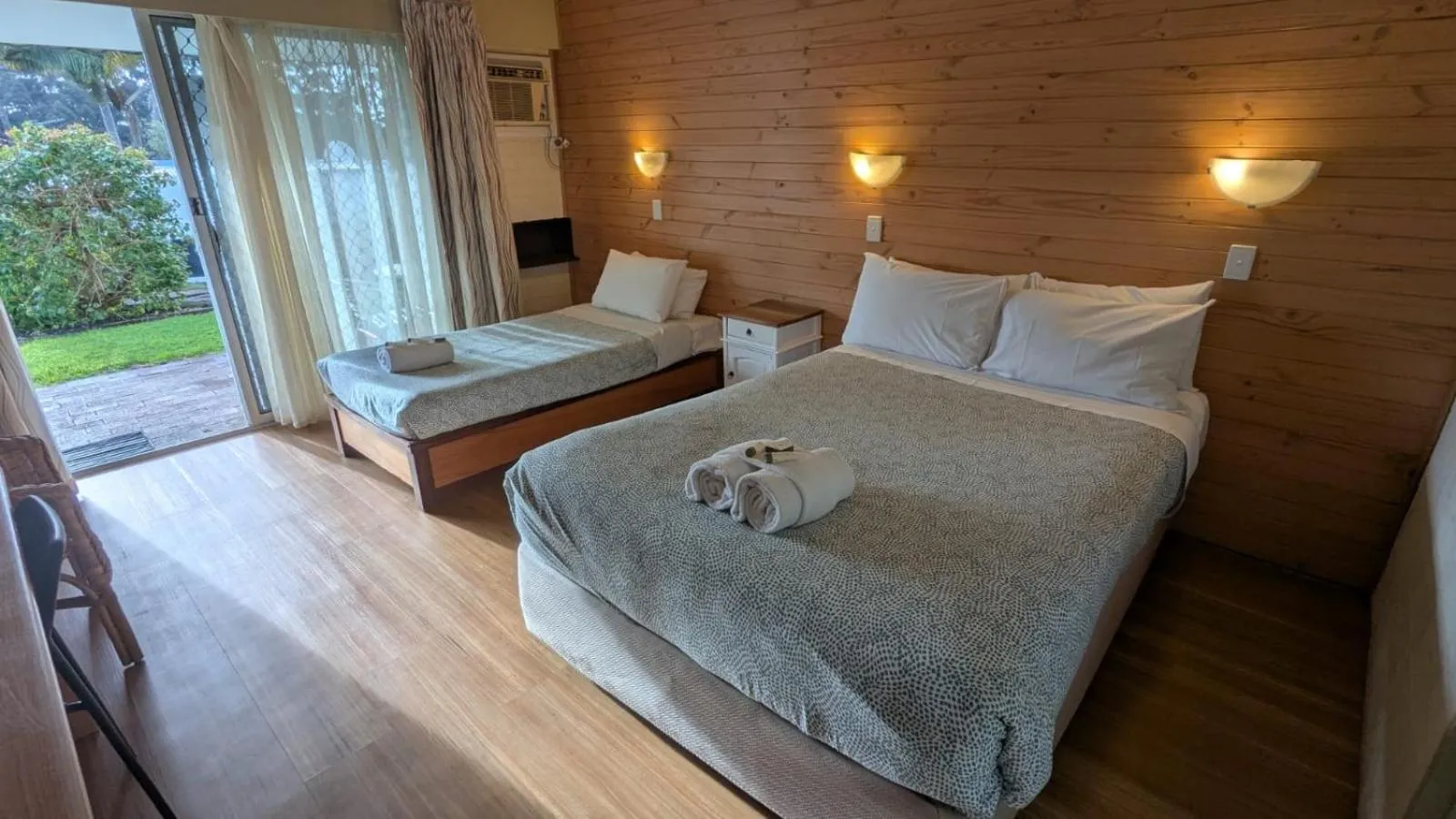 Bed in Gloucester Motel Pemberton Manjimup