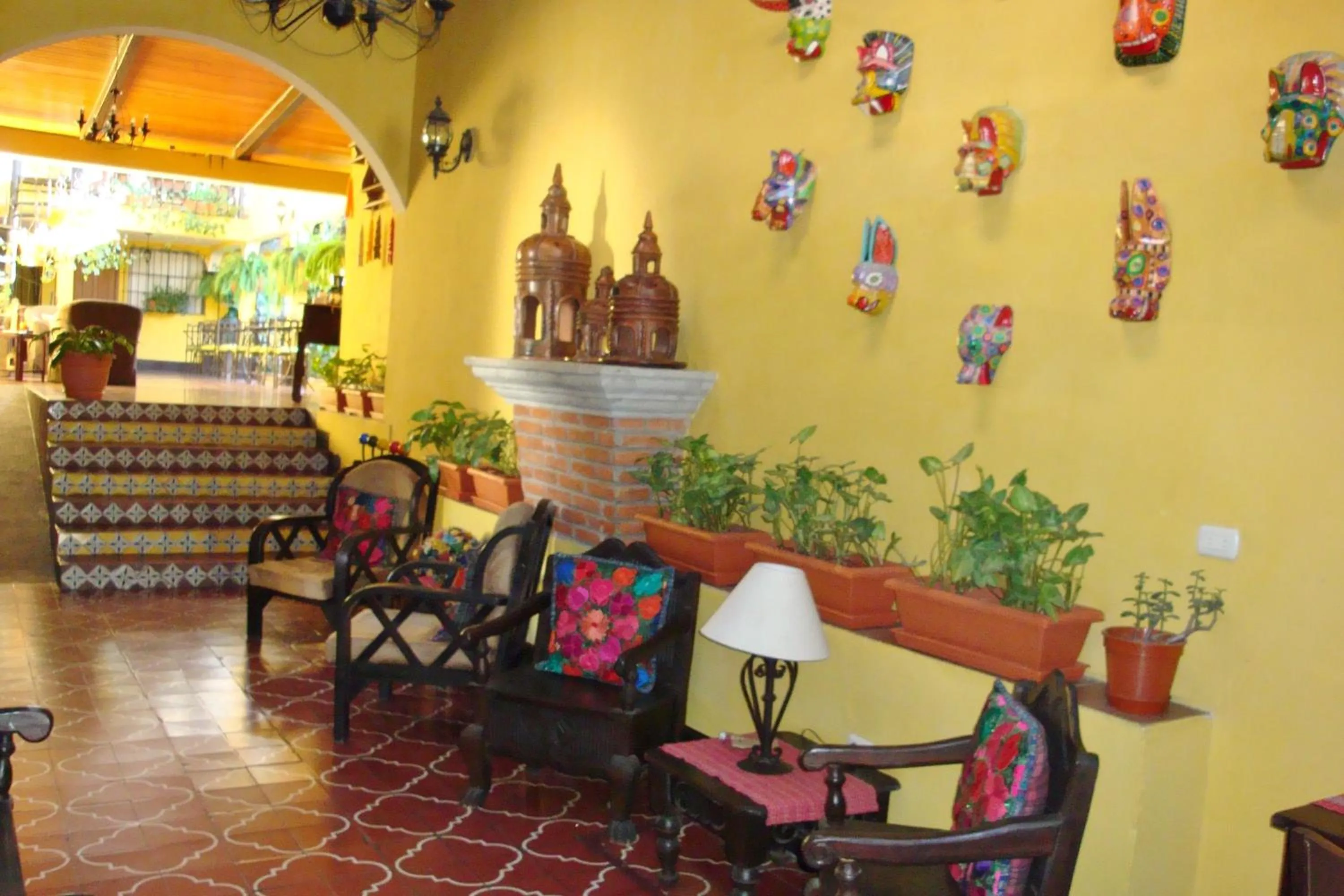 Lobby or reception in Hotel Las Camelias Inn by AHS