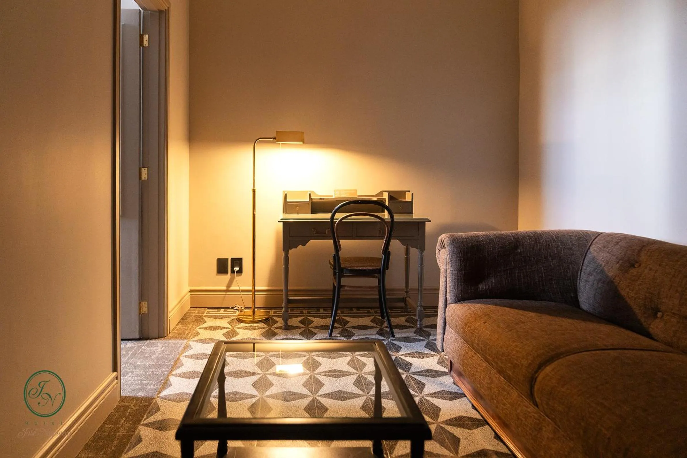 Living room, Bed in Hotel José Nogueira