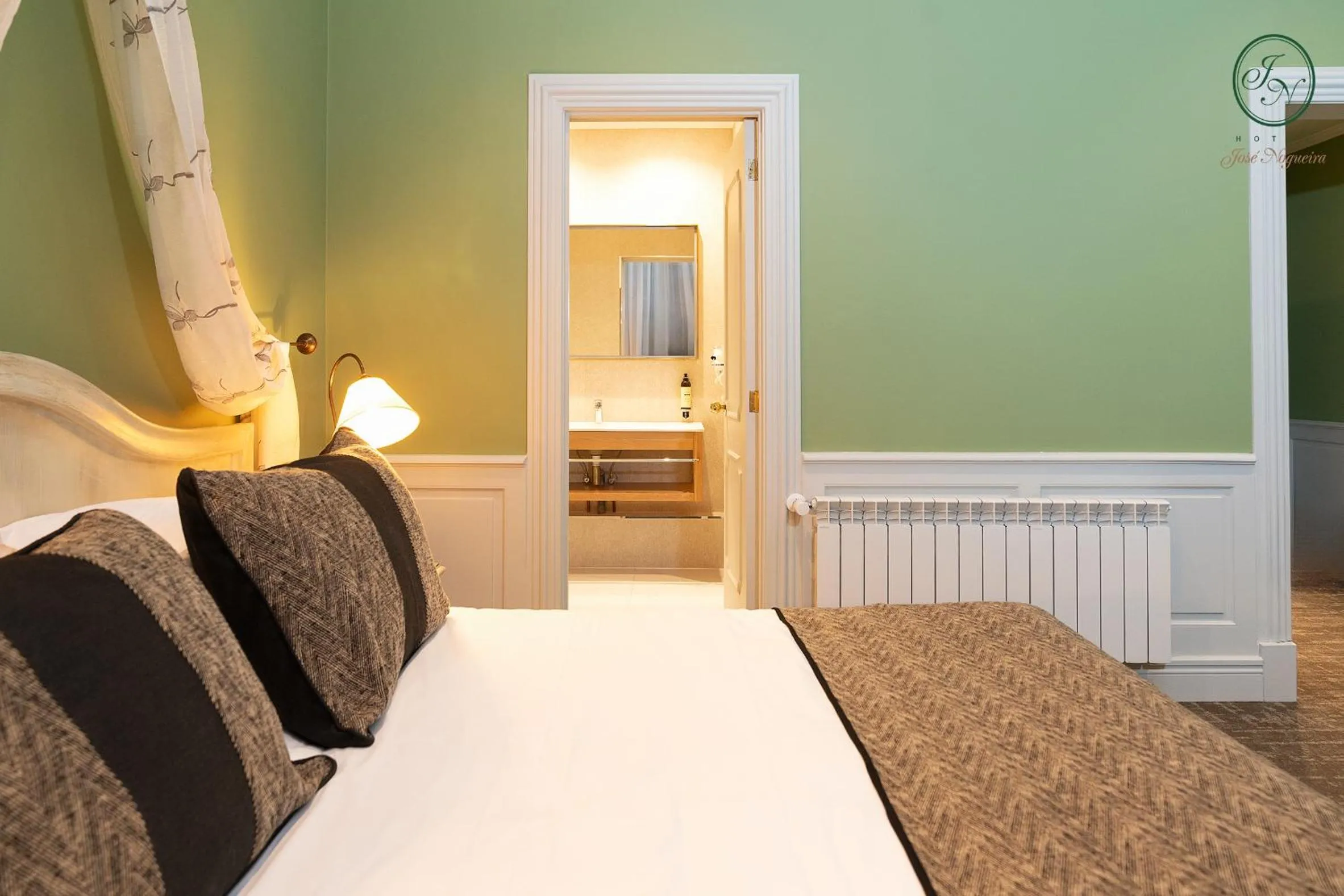 Photo of the whole room, Bed in Hotel José Nogueira