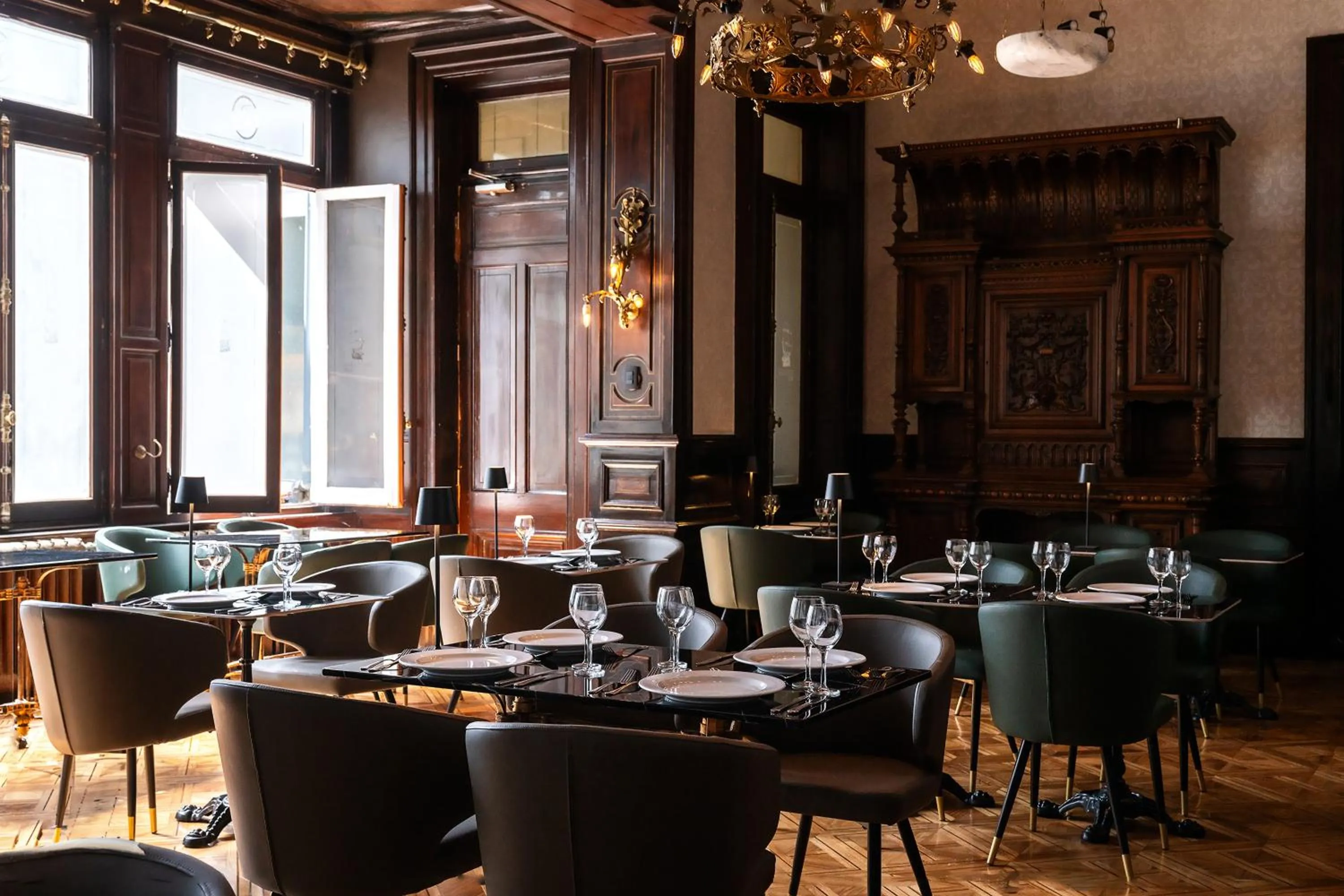 Restaurant/places to eat in Hotel José Nogueira