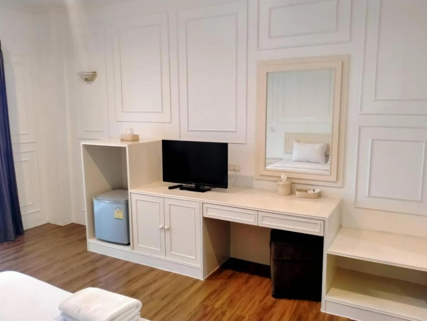 Golden Dragon Resort