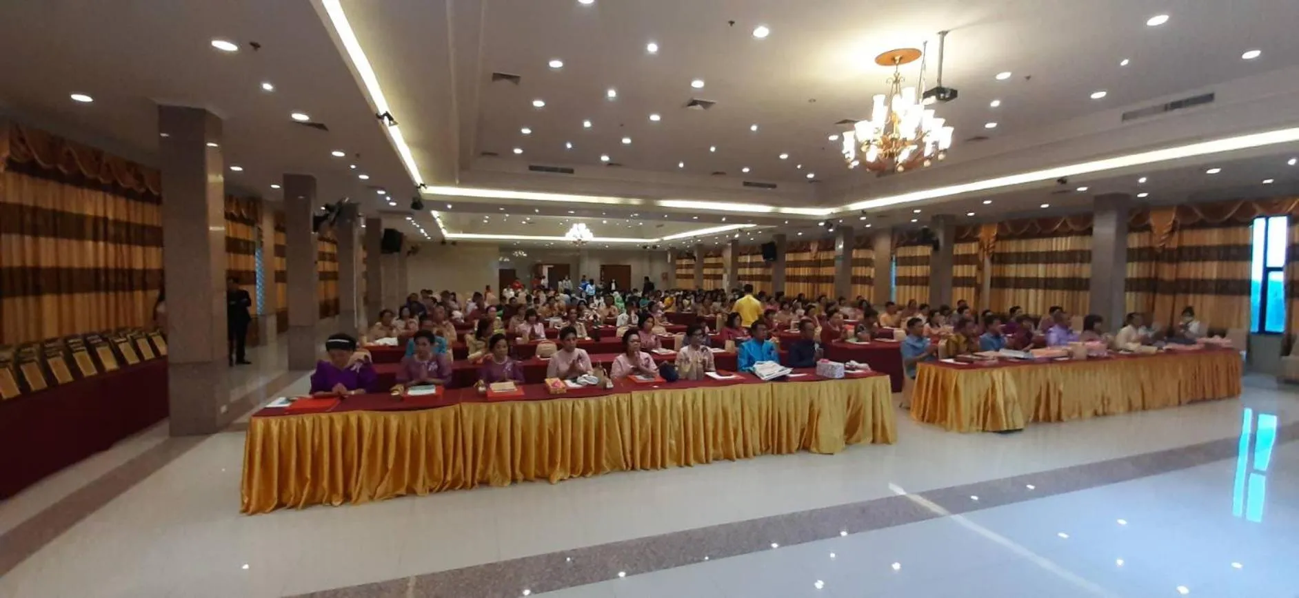 Golden Dragon Resort