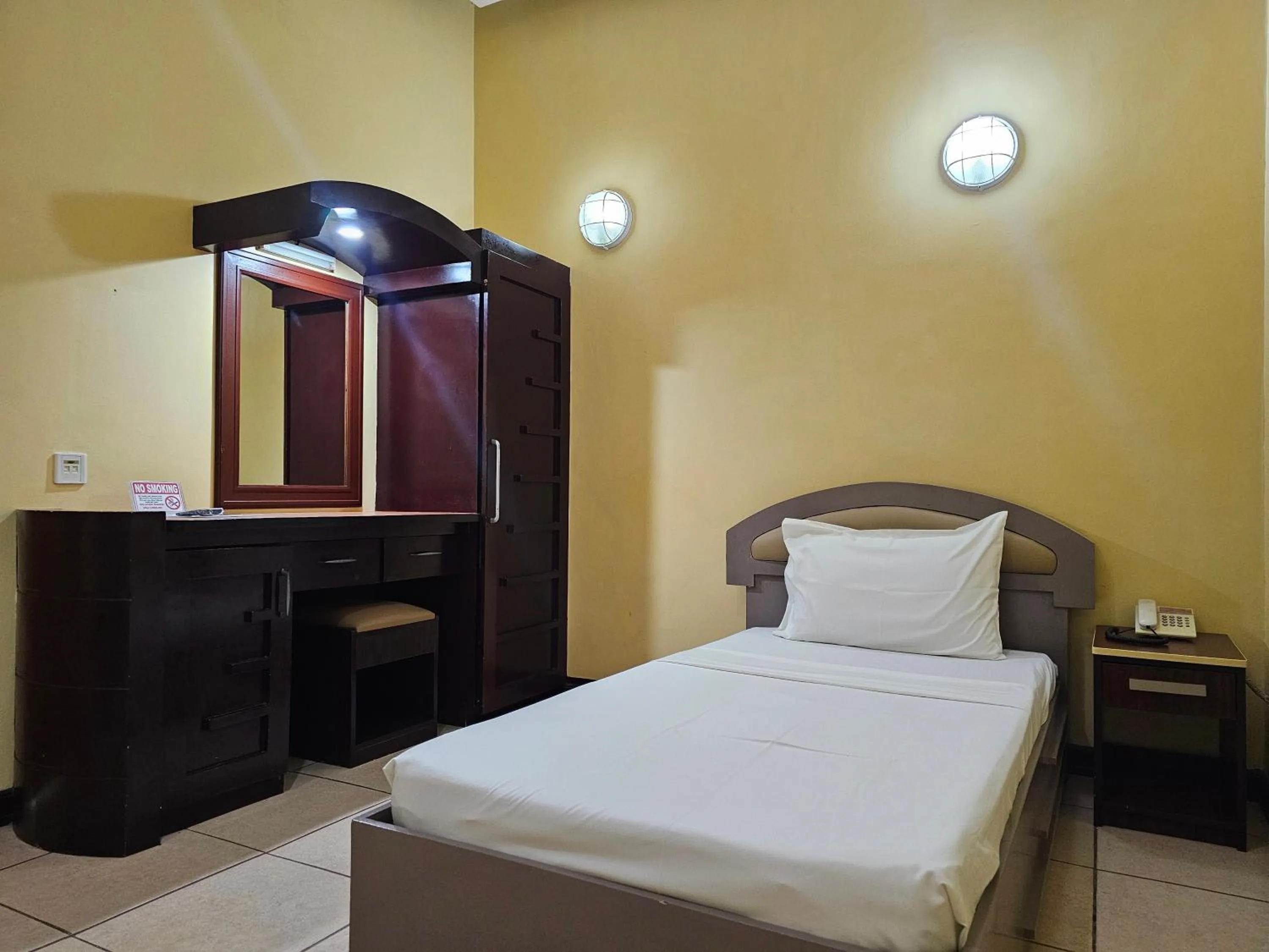 Bed in Hotel Nicanor