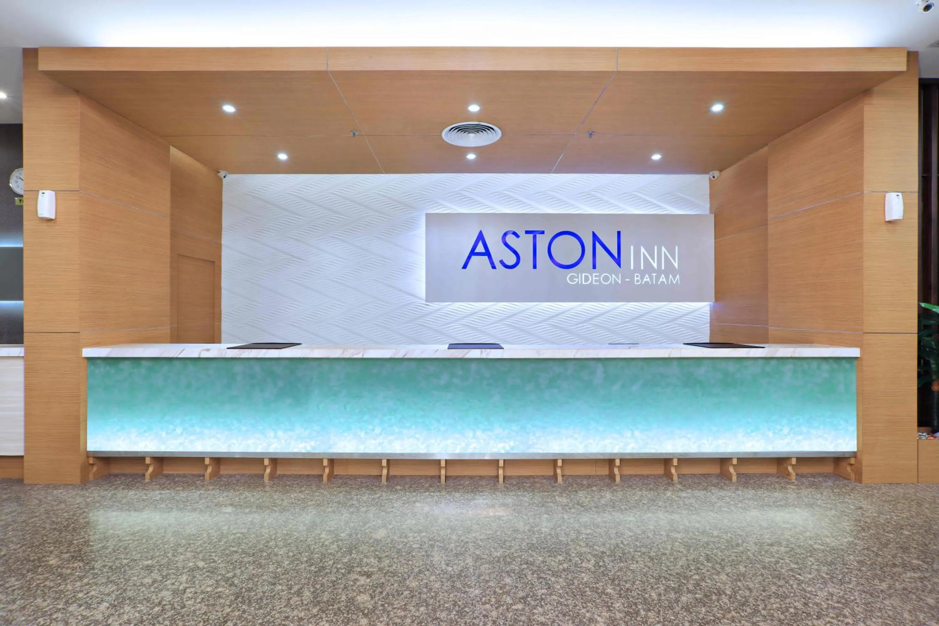 Lobby or reception in Aston Inn Gideon Batam
