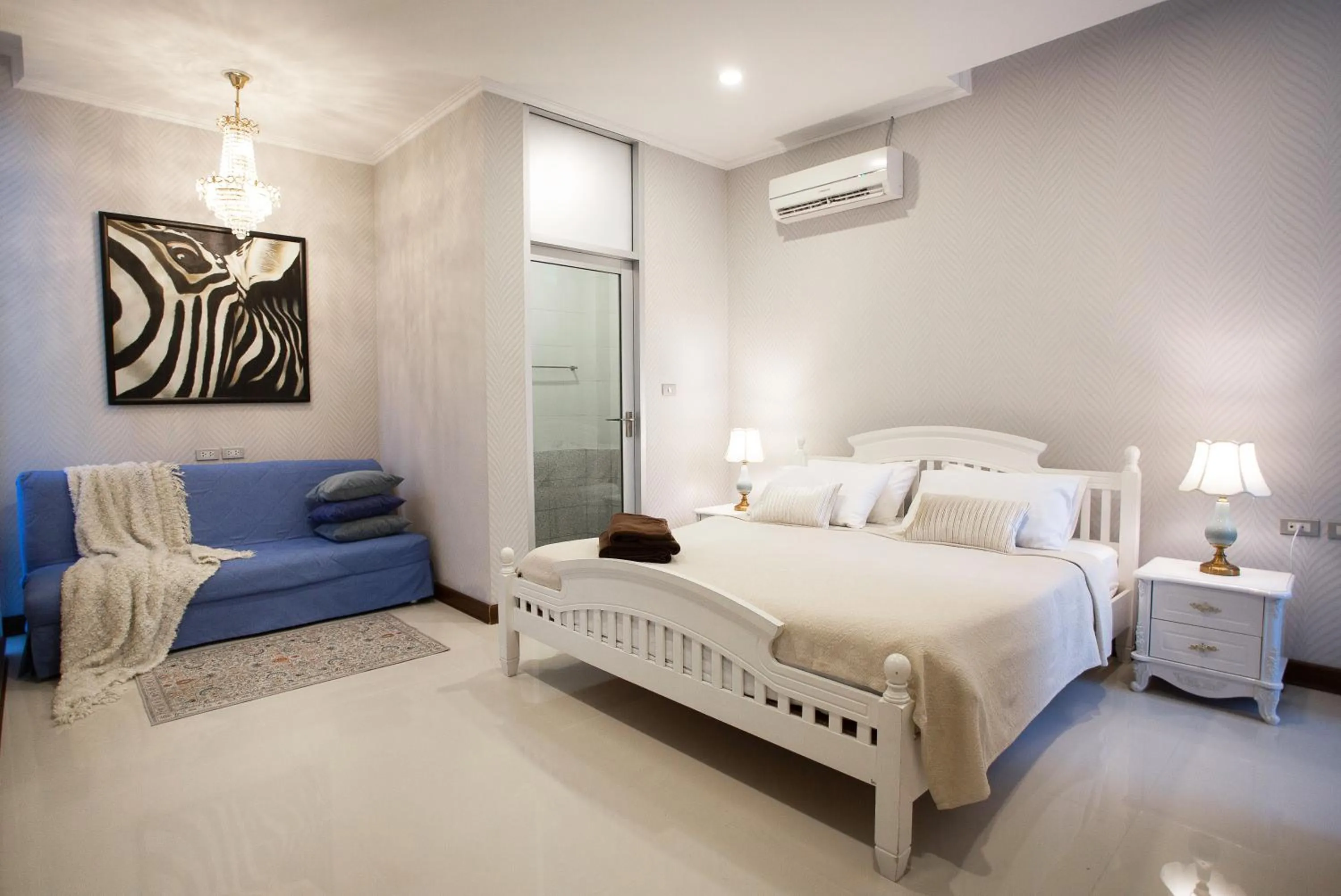 Toilet, Bed in Nagawari Art Maldives BBQ Pattaya Villa