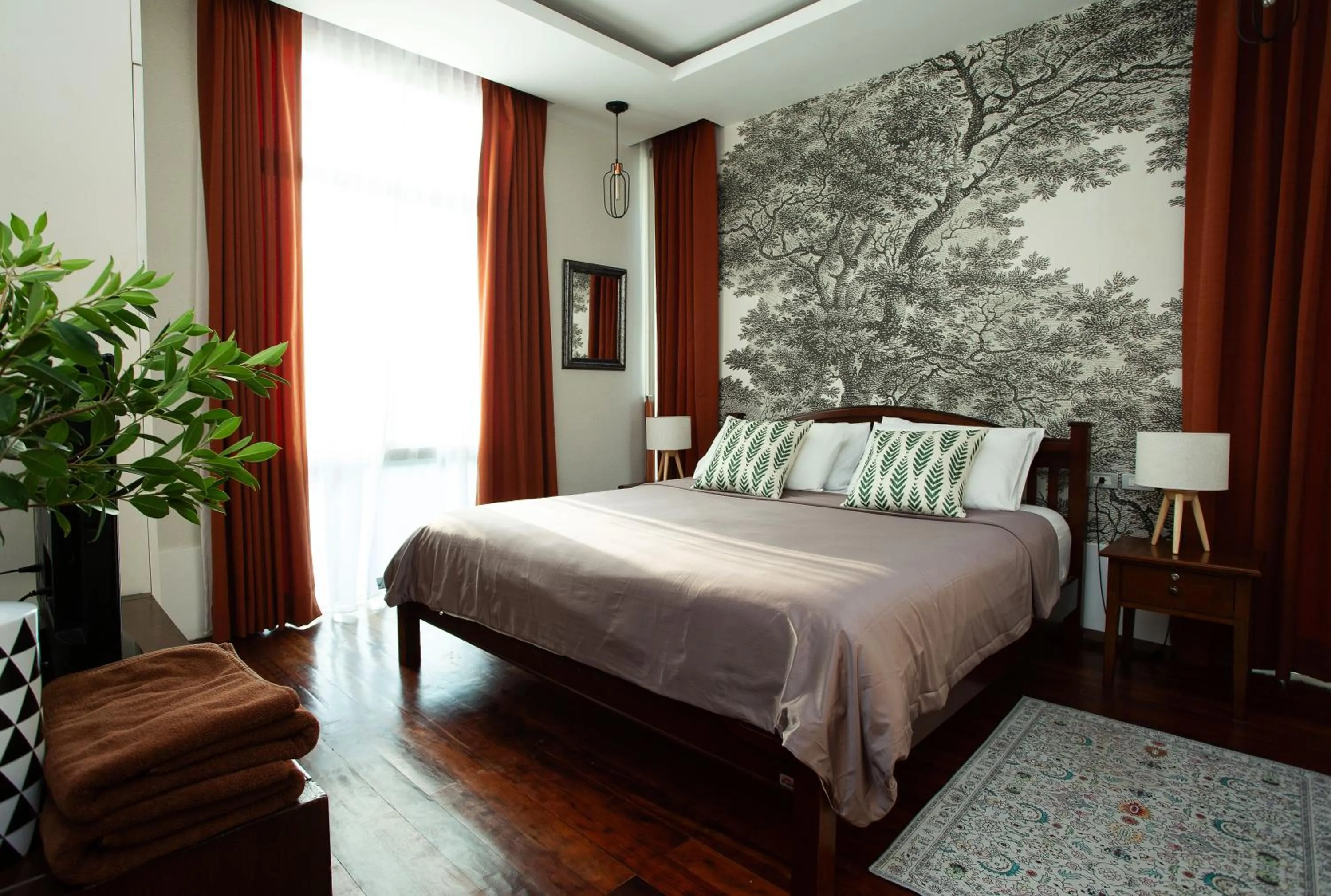 Bed in Nagawari Art Maldives BBQ Pattaya Villa