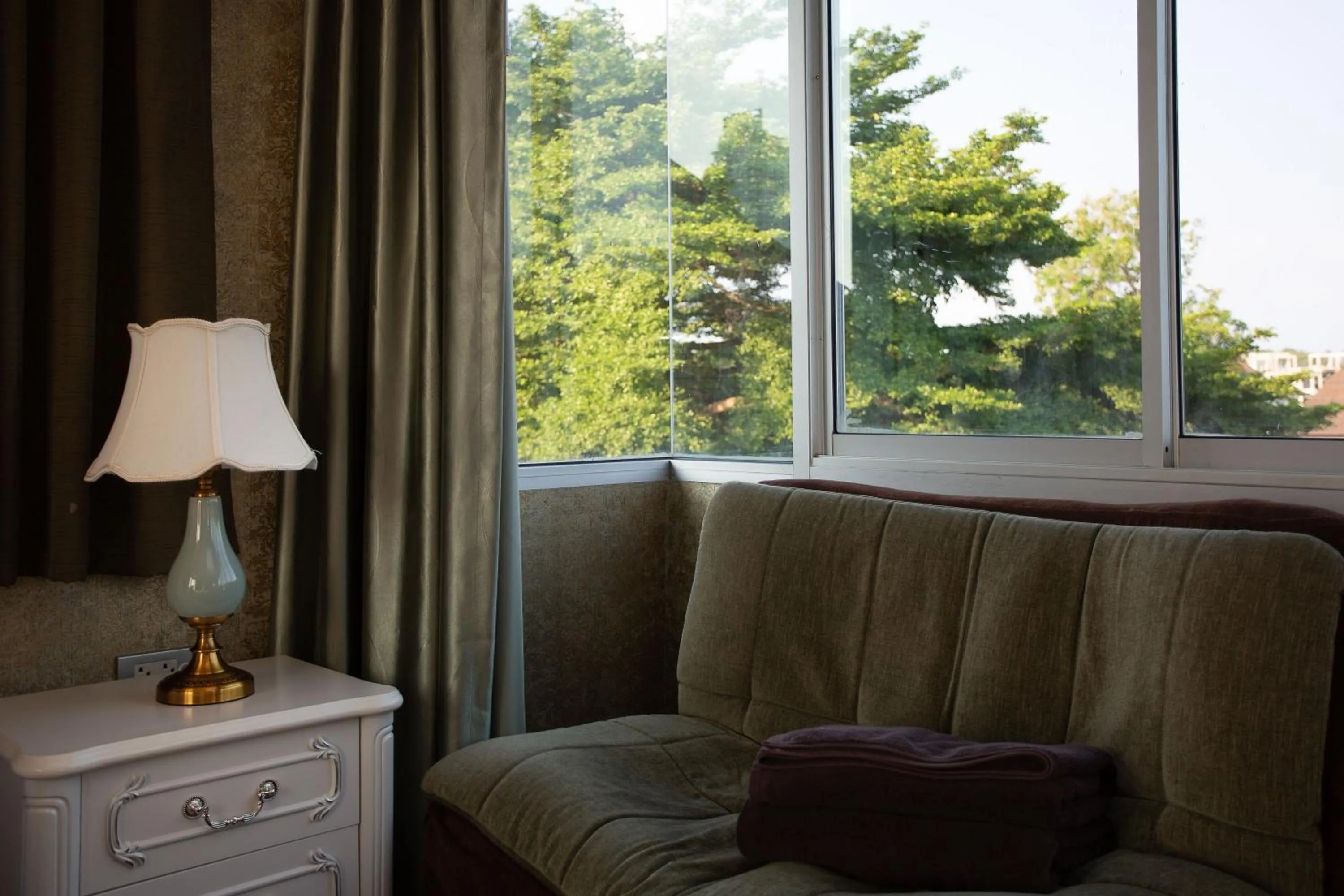 Seating area in Nagawari Art Maldives BBQ Pattaya Villa