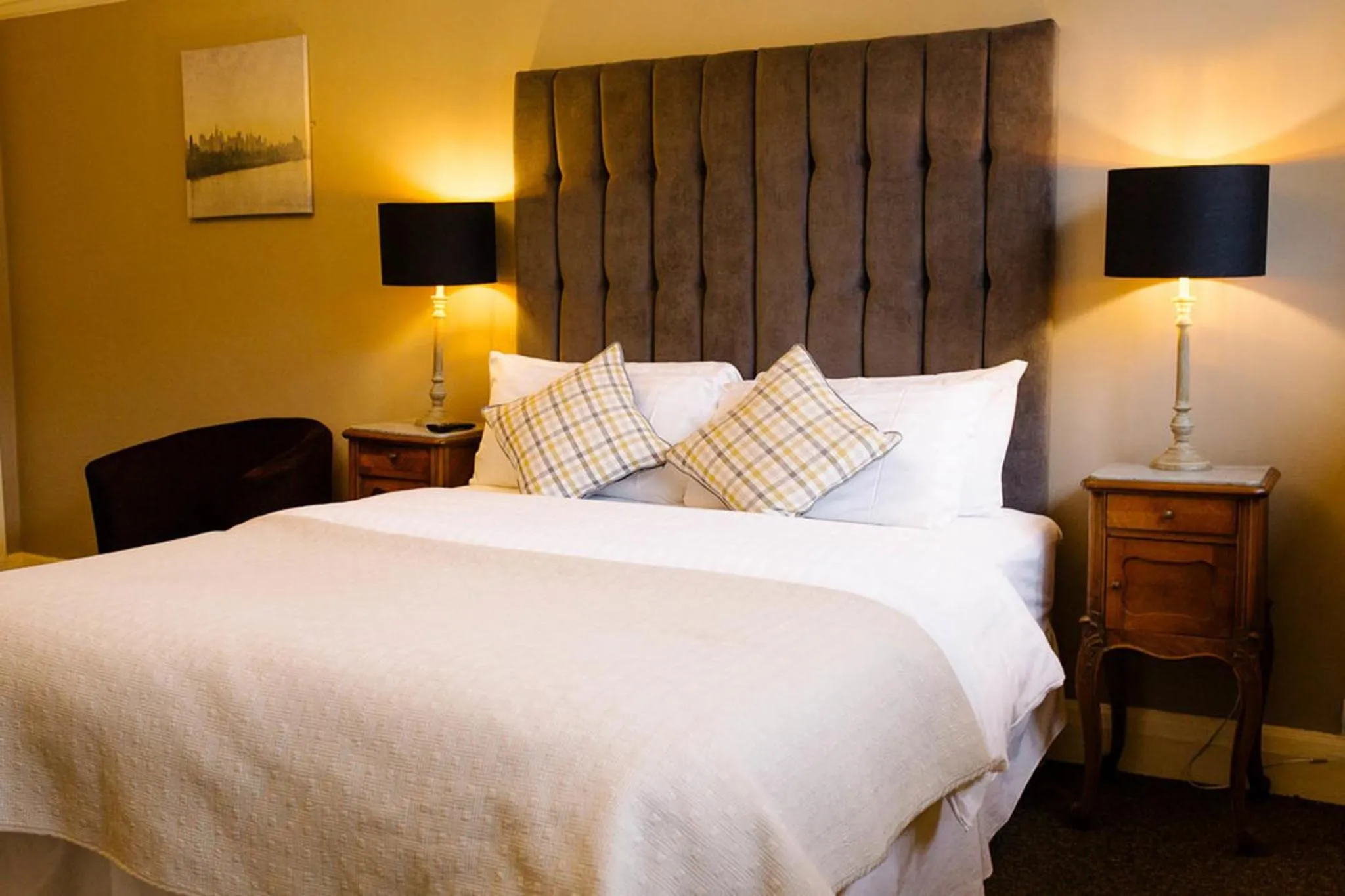 Bedroom, Bed in Prince of Wales - Townhouse