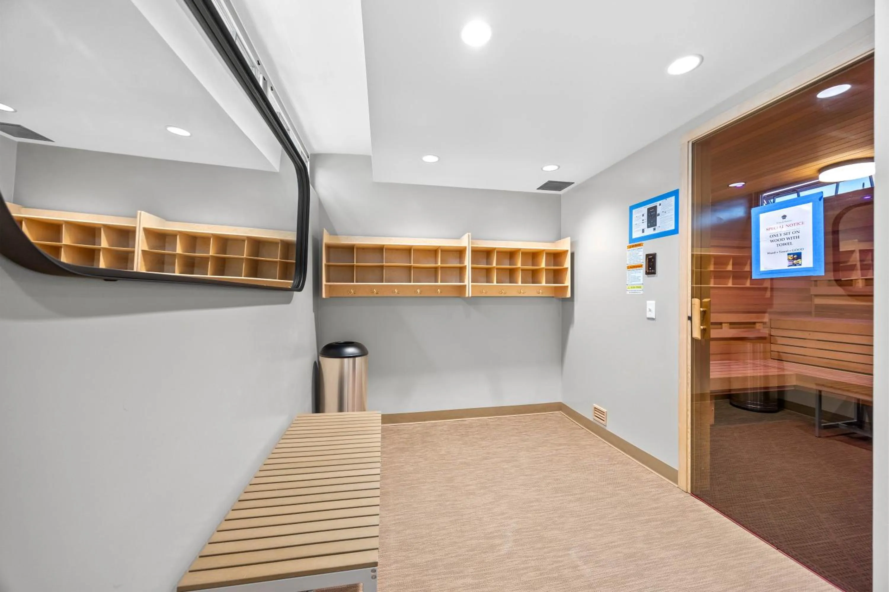 Sauna in Fabulous Diamond Head & Ocean View Condo with Free Parking