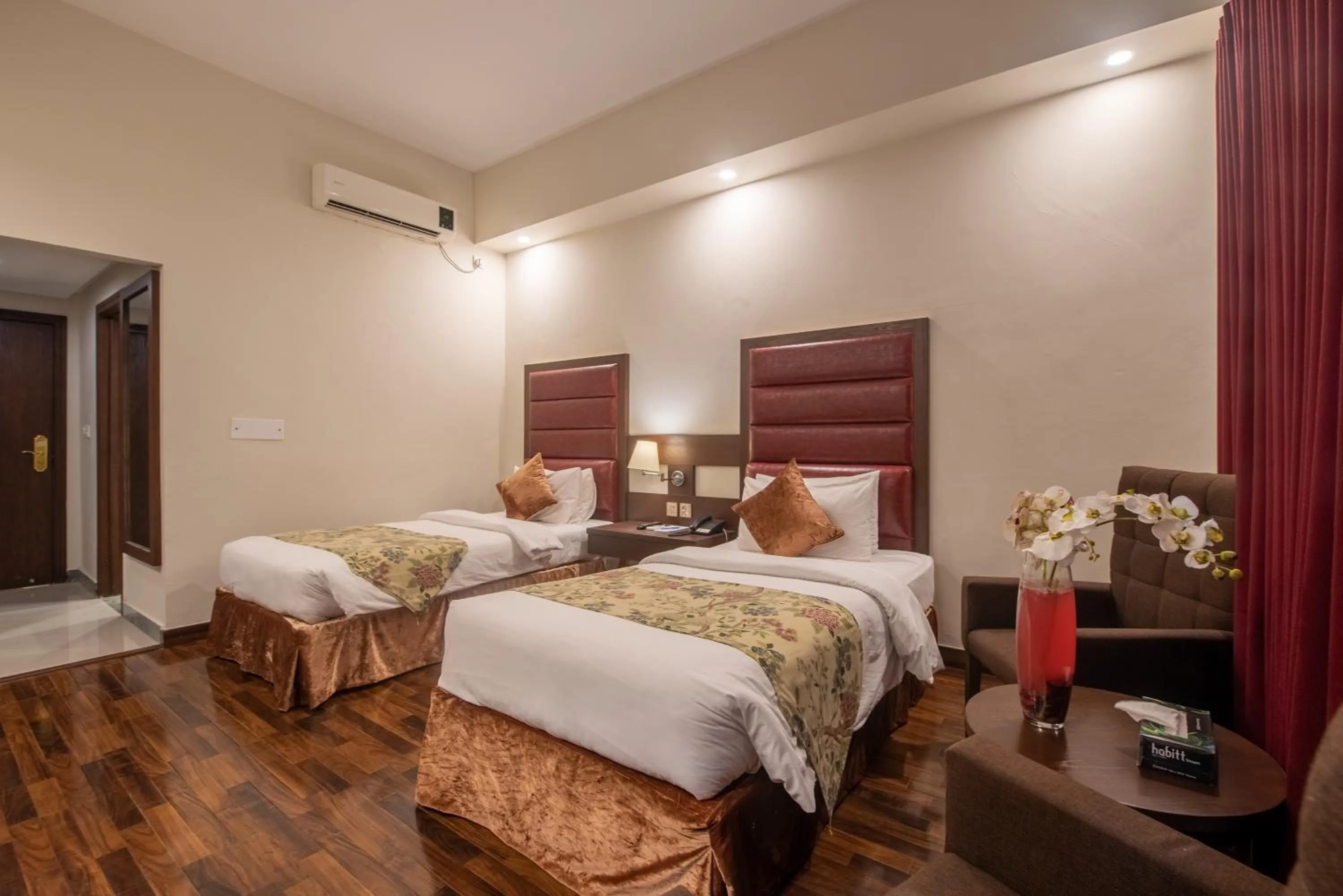 Bed in Legend Hotel Islamabad