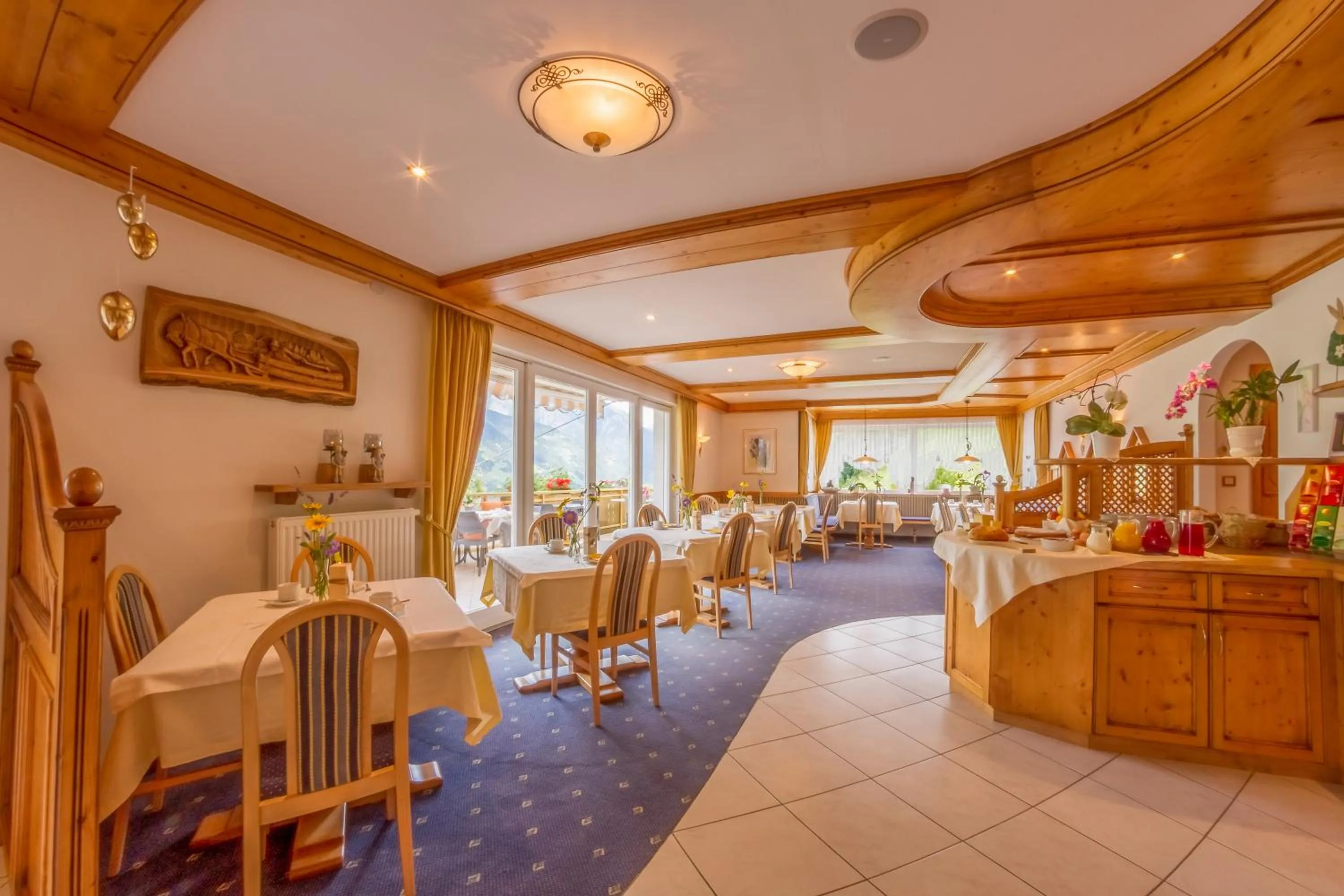 Food and drinks in Appartements Verdinserhöhe