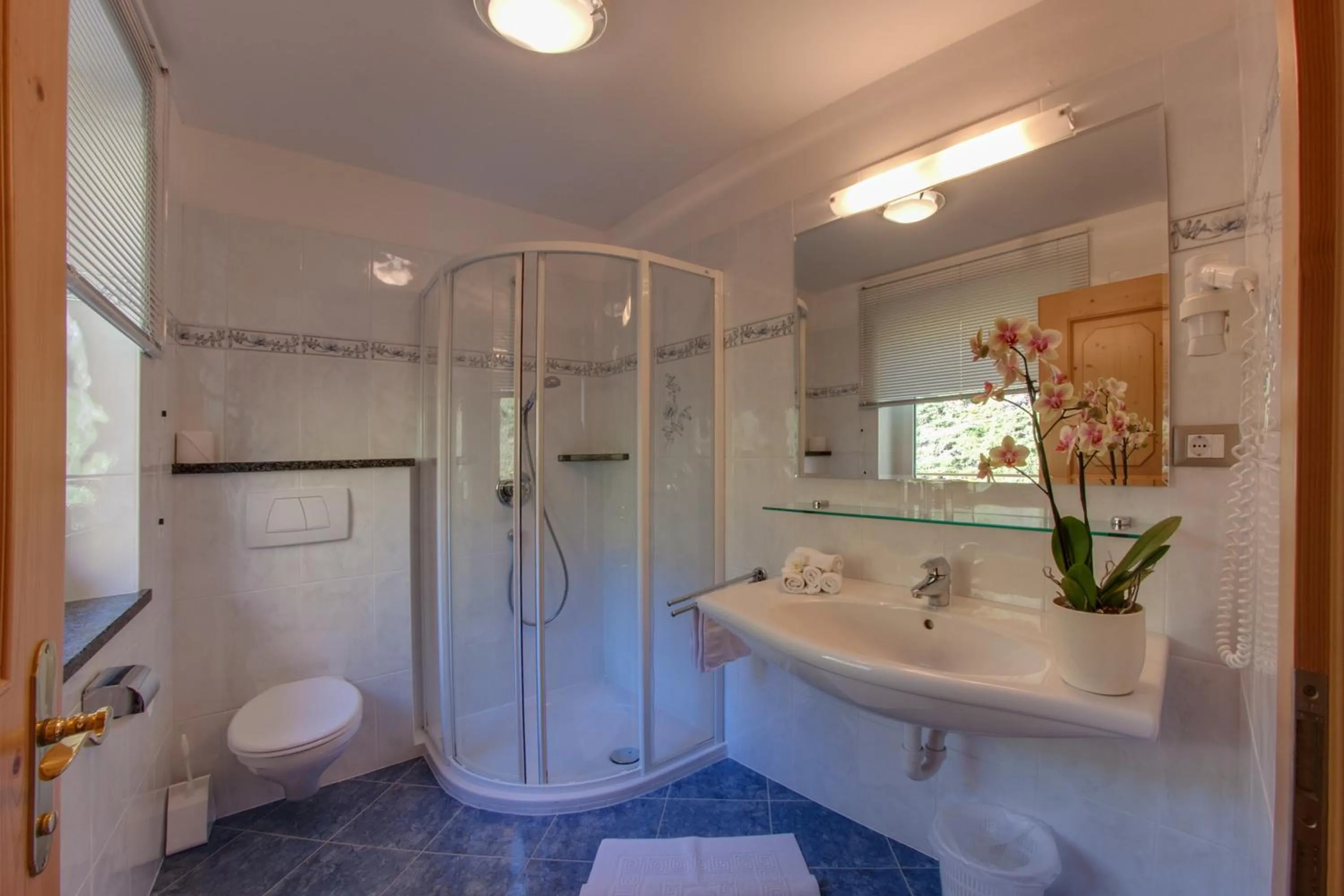 Bathroom in Appartements Verdinserhöhe