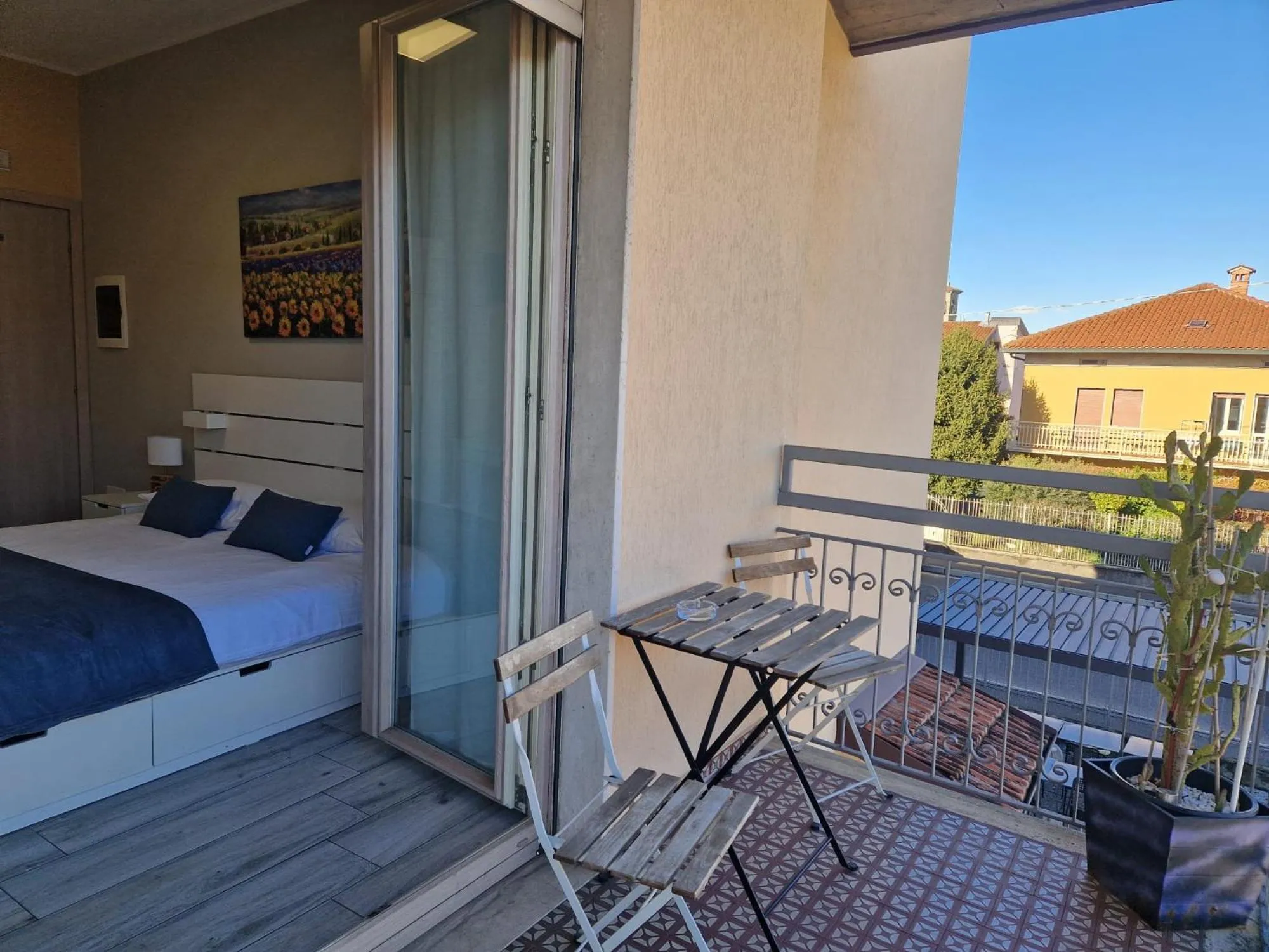 View (from property/room), Bed in BGY Airport House Grassobbio