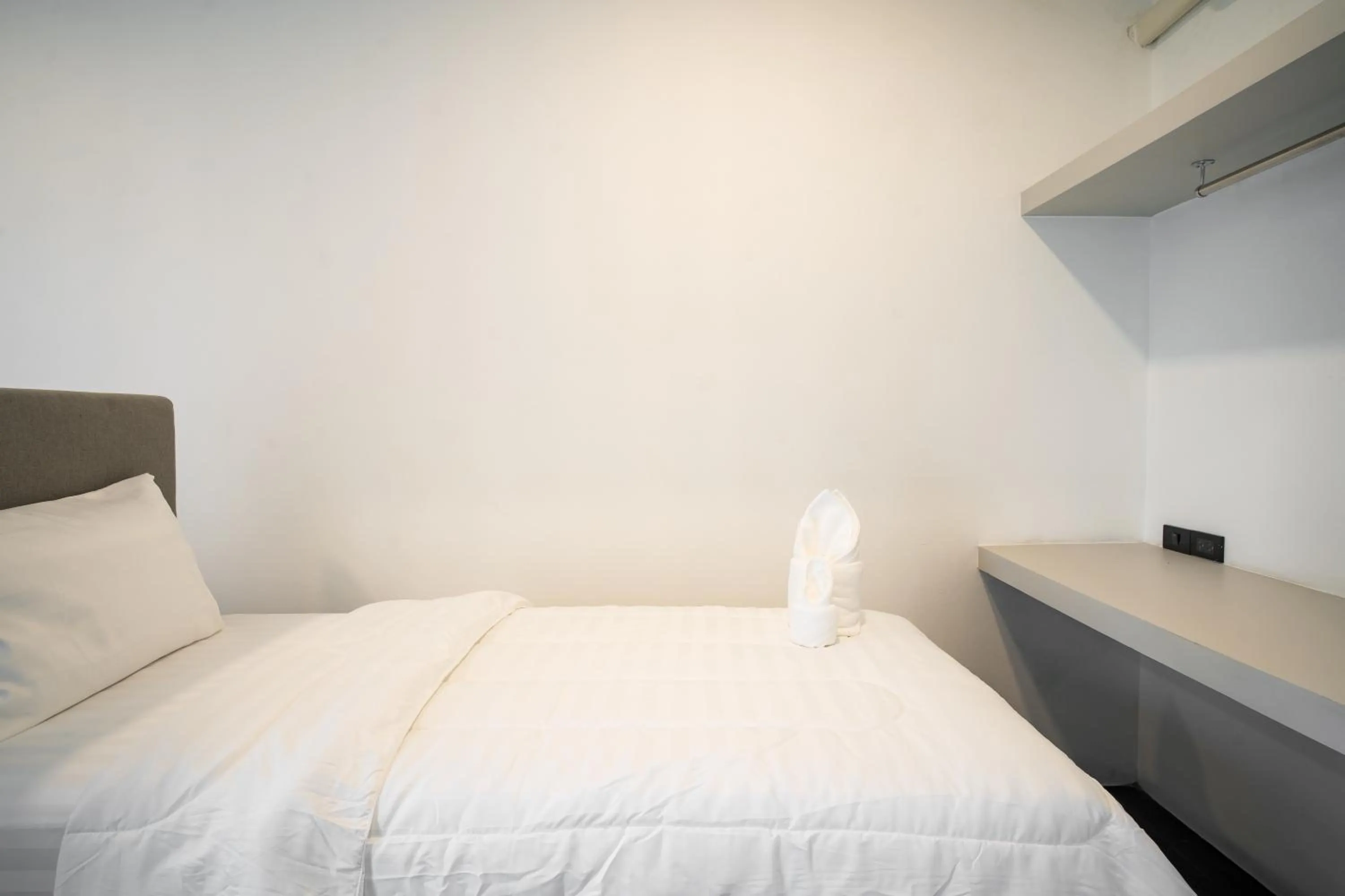 Bed in Pine Bungalow Krabi