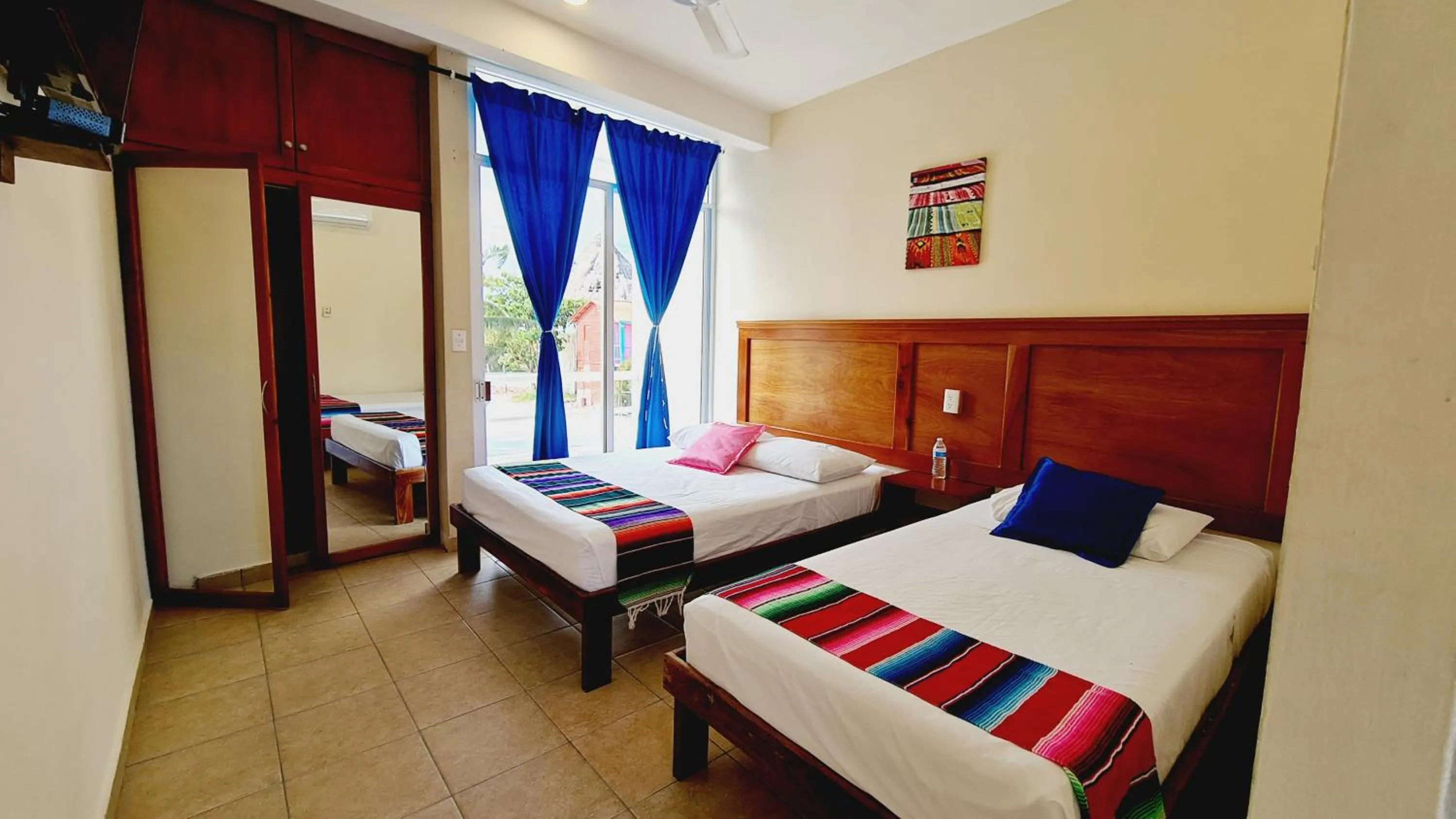 Bedroom, Bed in Hotel Machos Mahahual