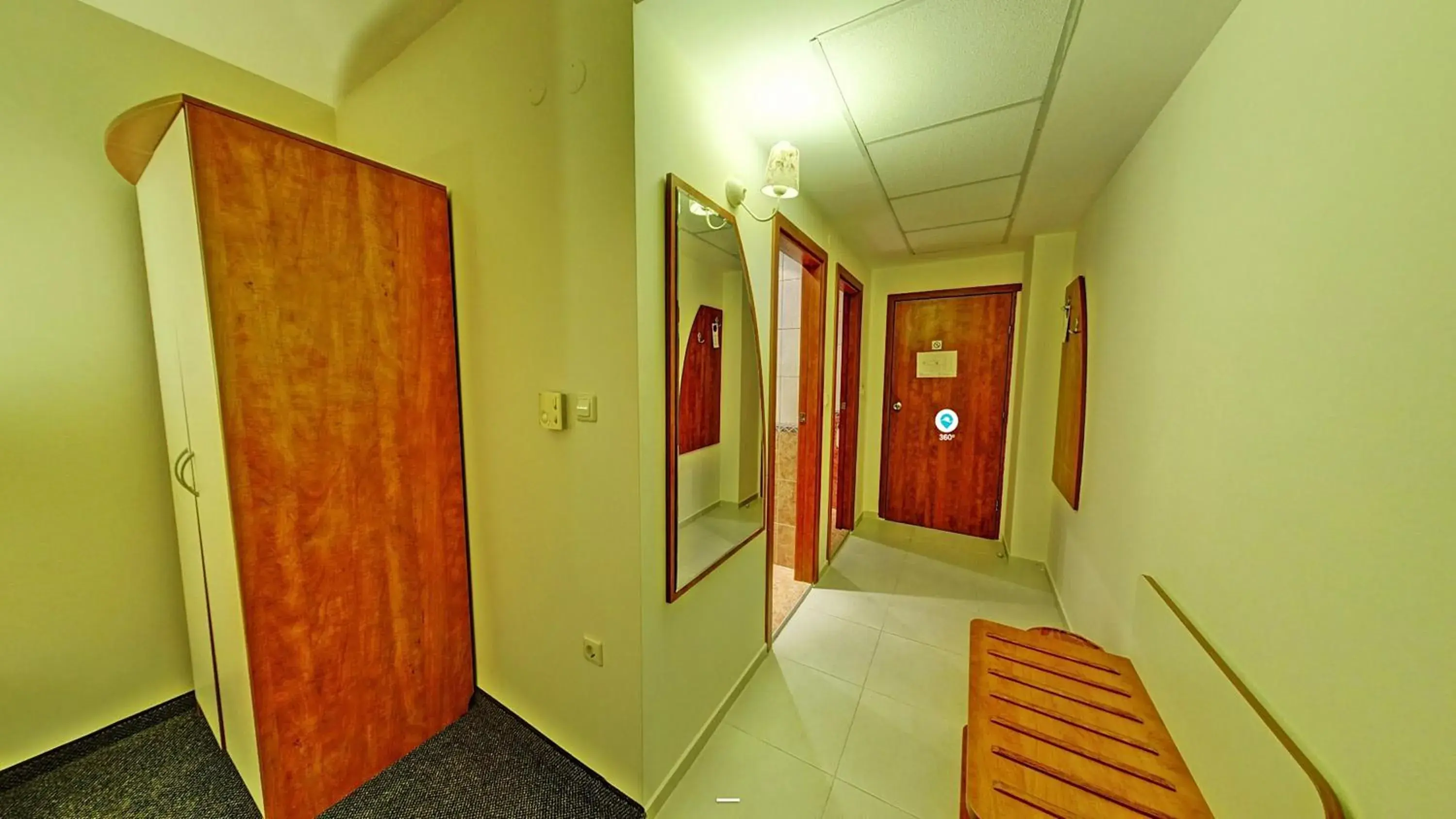 One-Bedroom Suite in Hotel Exotica One-Bedroom Suite in Hotel Exotica