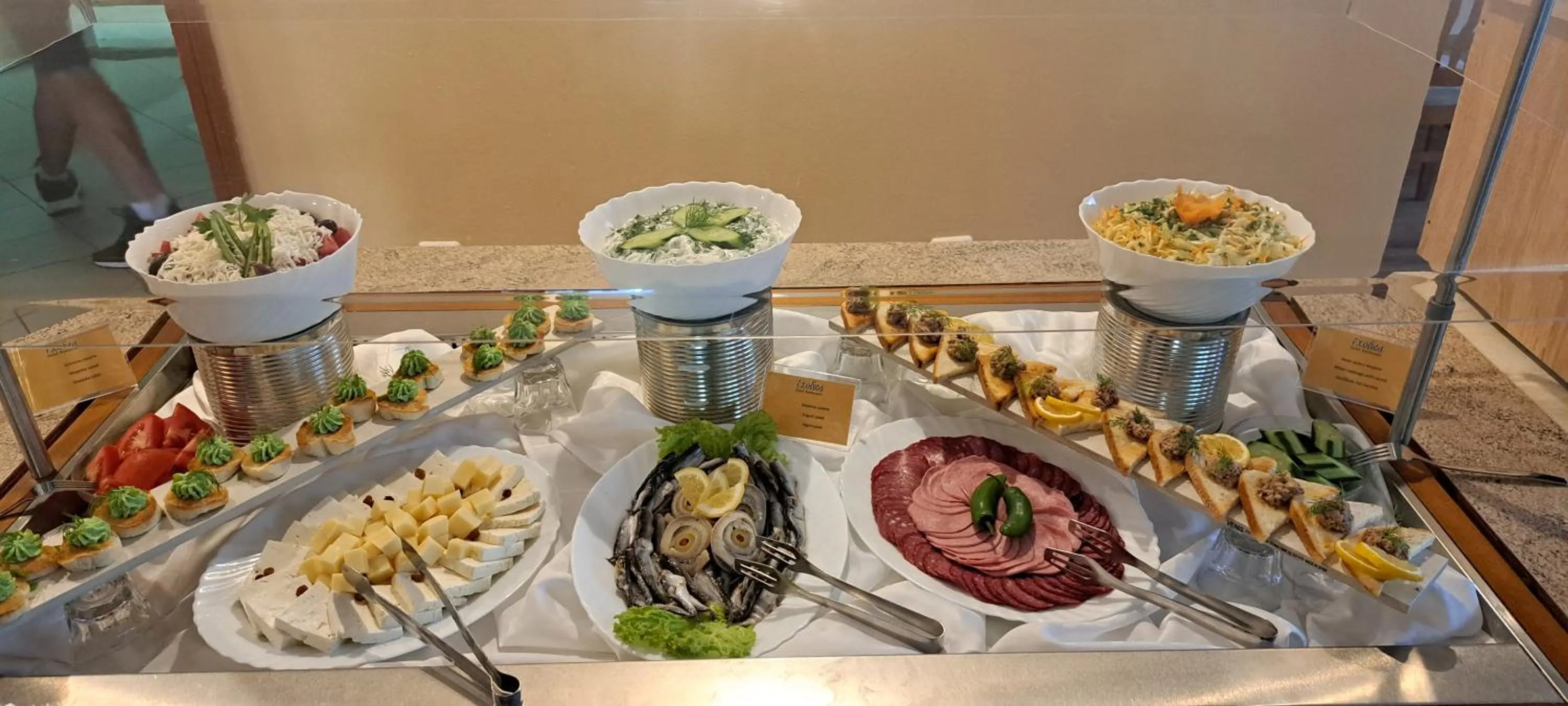 Buffet breakfast in Hotel Exotica